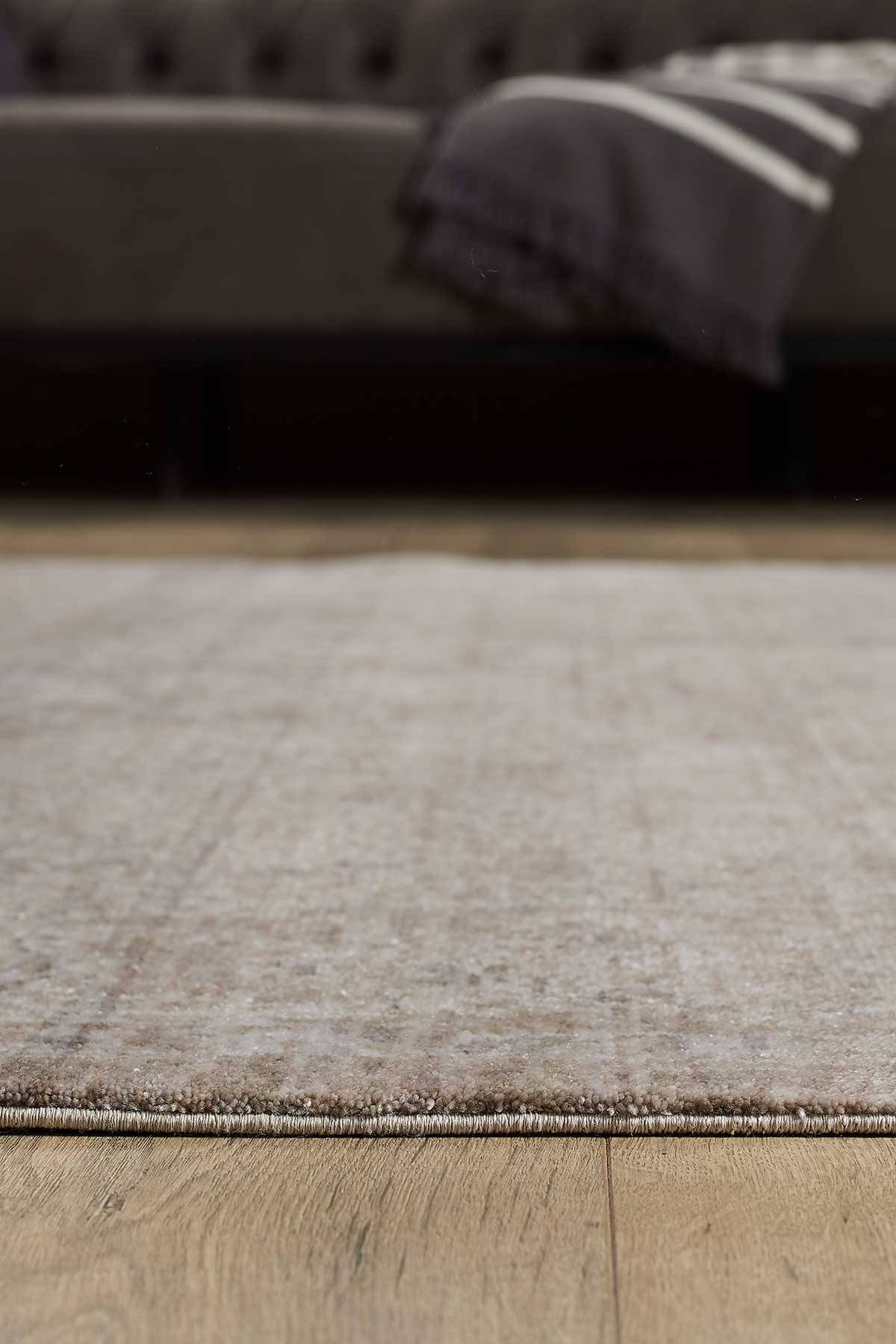 Empera-Palace Glamour Klasik Eskitme Desenli Uşak Halısı-4-Milagron.com