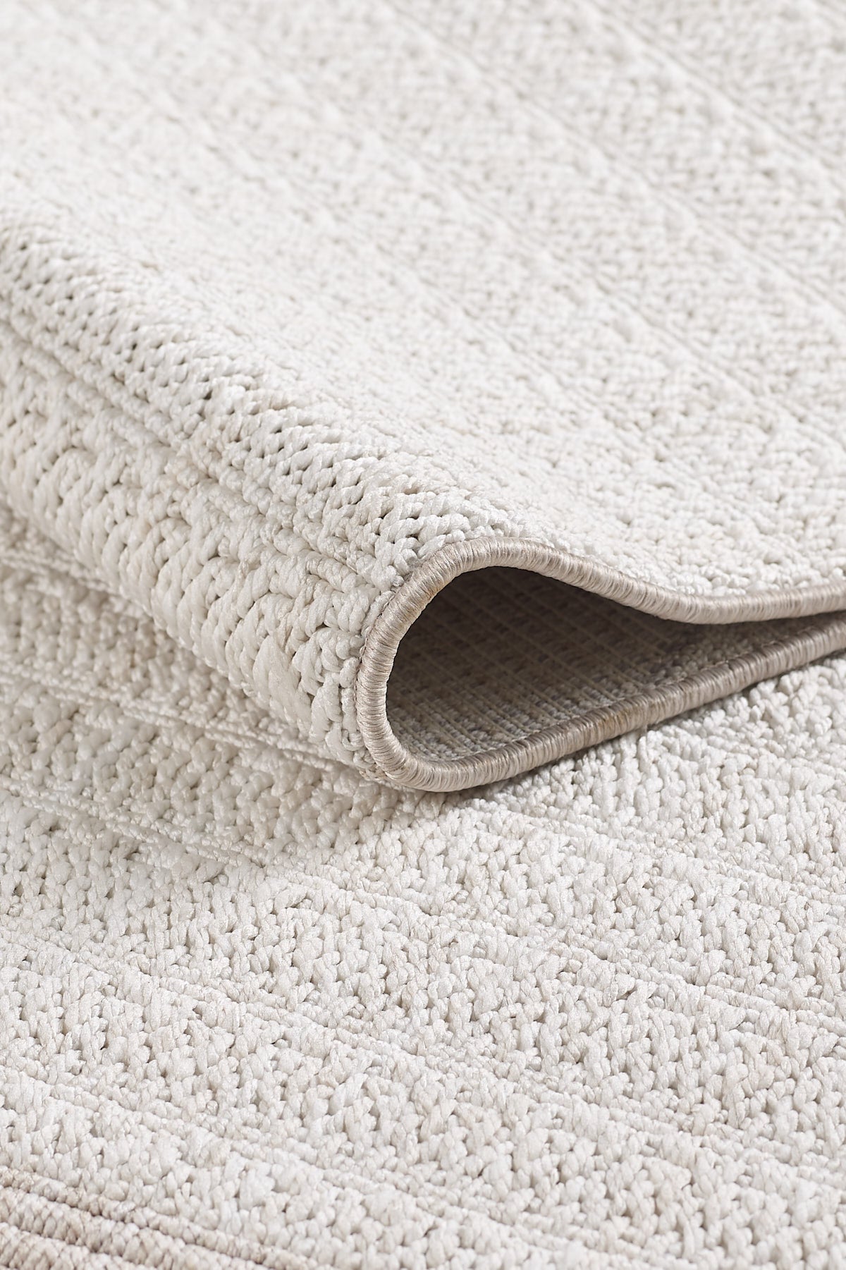 Empera-Serenity Glossy Saçaklı Tozumaz Antialerjik Halı-3-Milagron.com