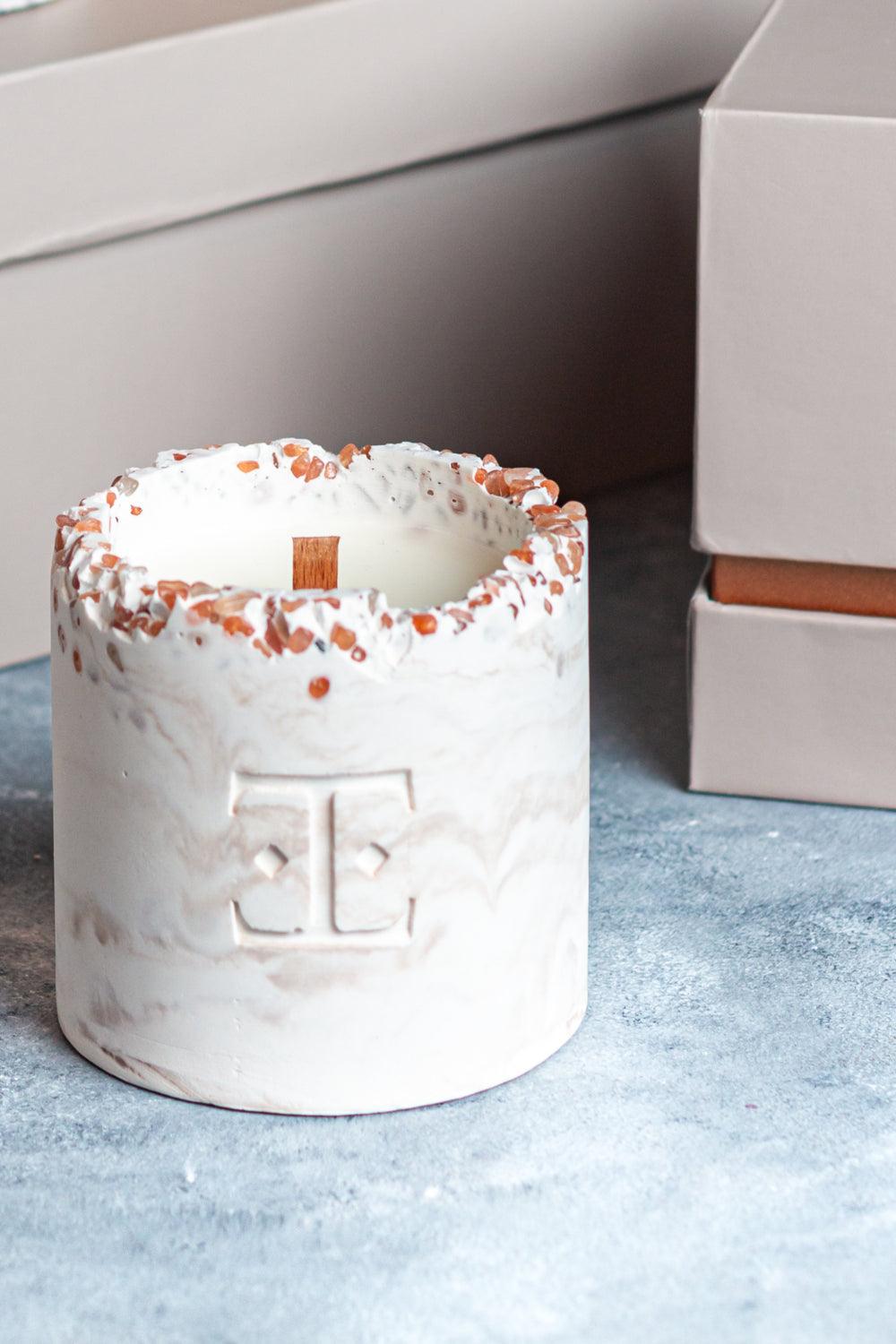 Esti Living-Sun & Fig Taşlı Küçük Boy Mum-Mum-1-Milagron.com