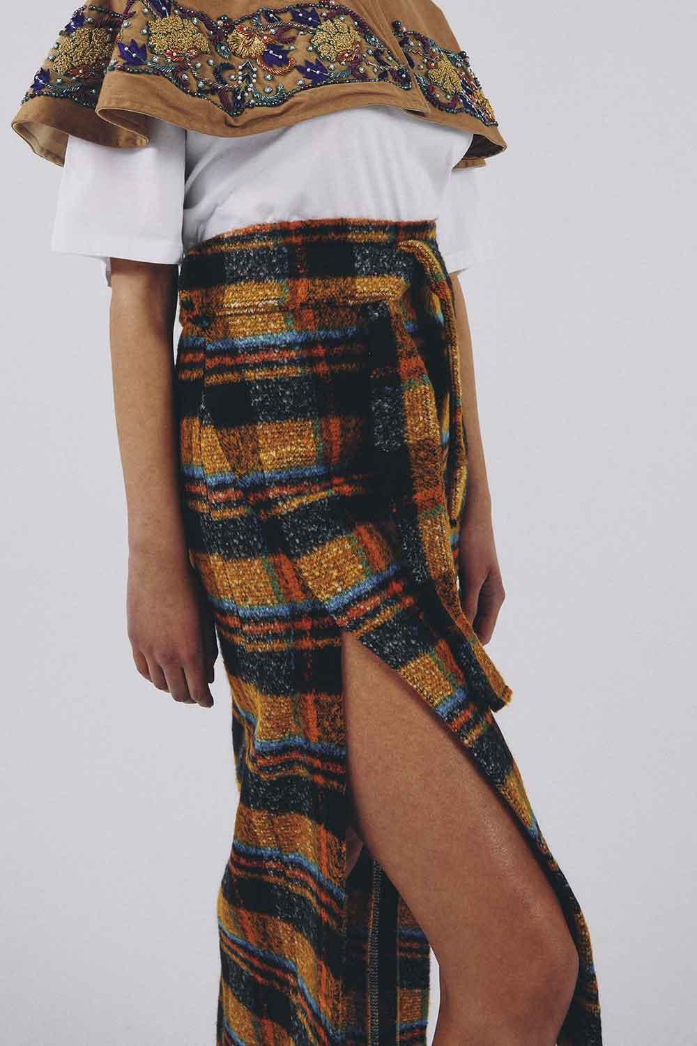 Eudoimonia-Sense Of Belonging Derin Yarık Yırtmaç Etek-Etek-2-Milagron.com