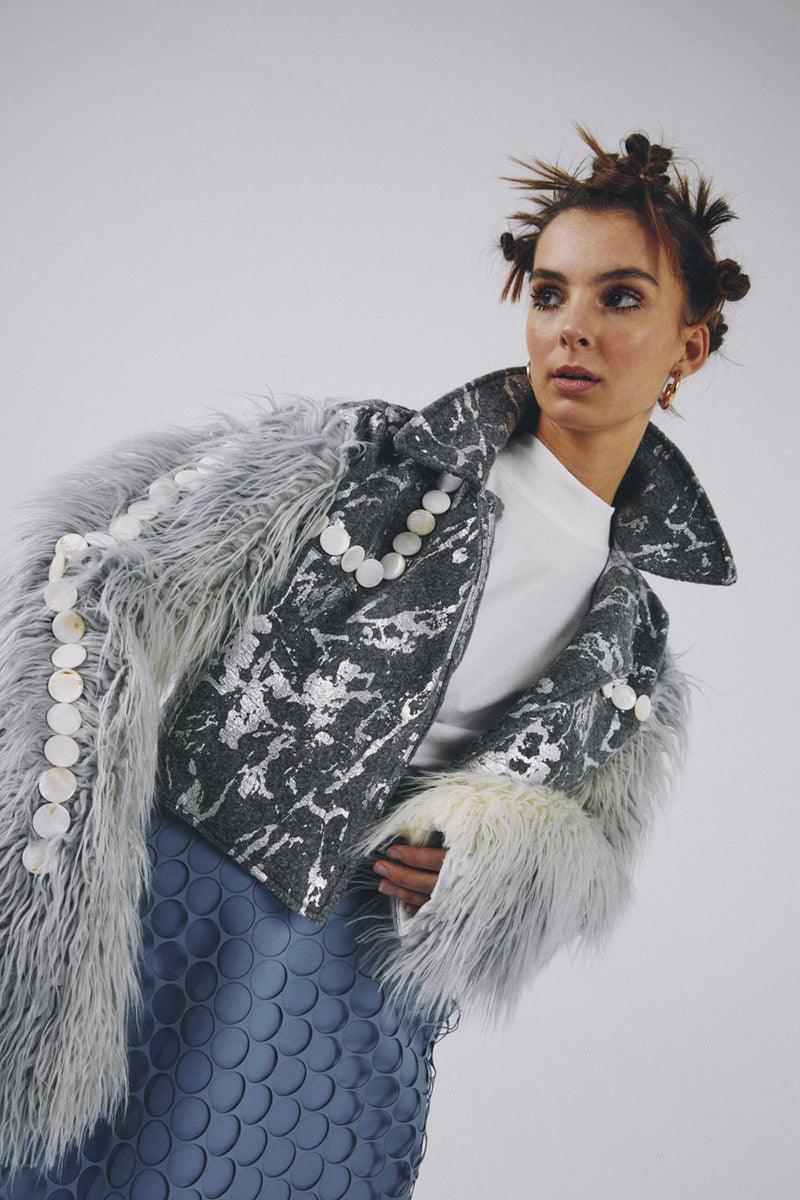 Eudoimonia-Snow-Mont-4-Milagron.com