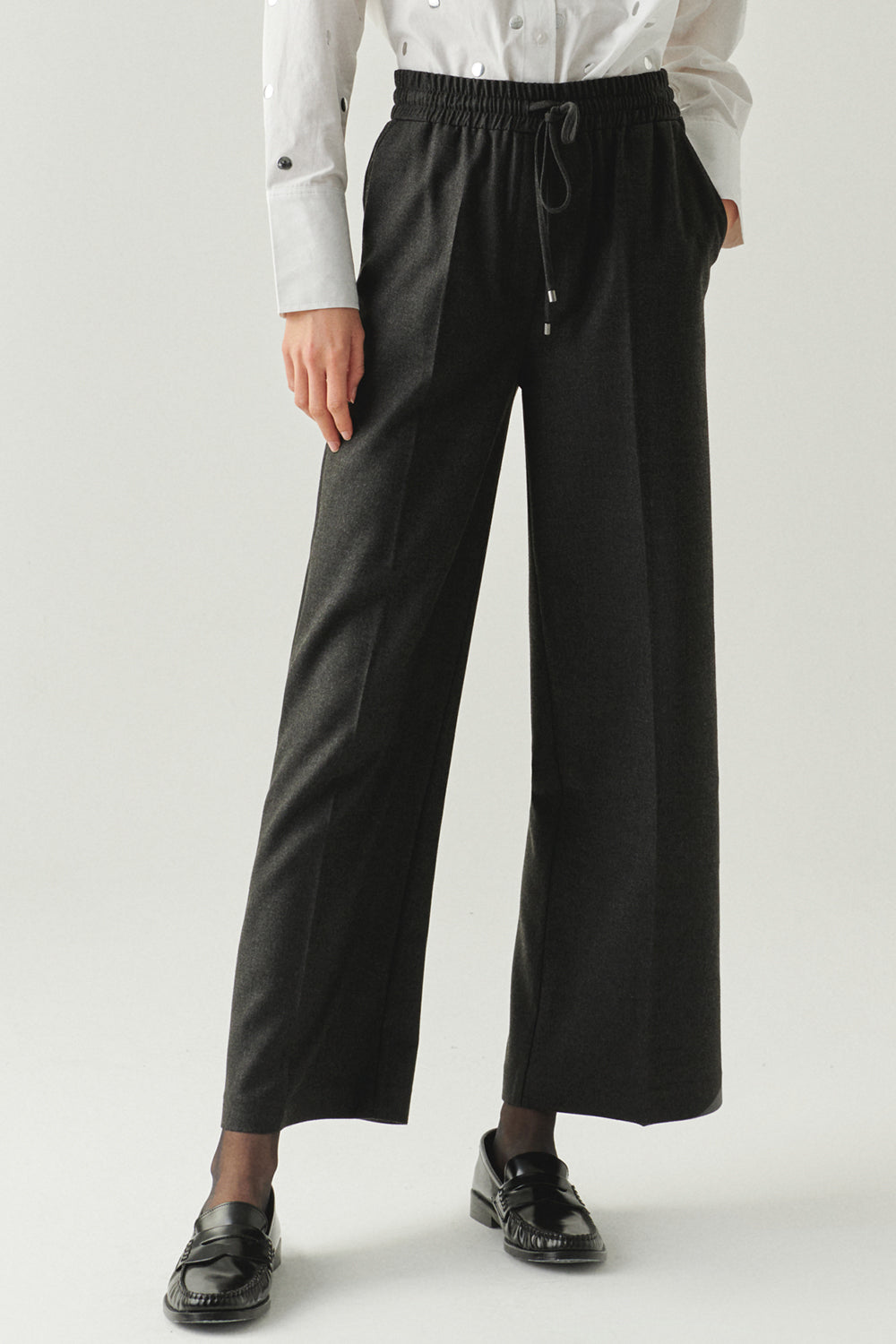 Exquise-Bağcıklı Cepli Düz Regular Dokuma Gri Pantolon-PANTOLON-5-Milagron.com