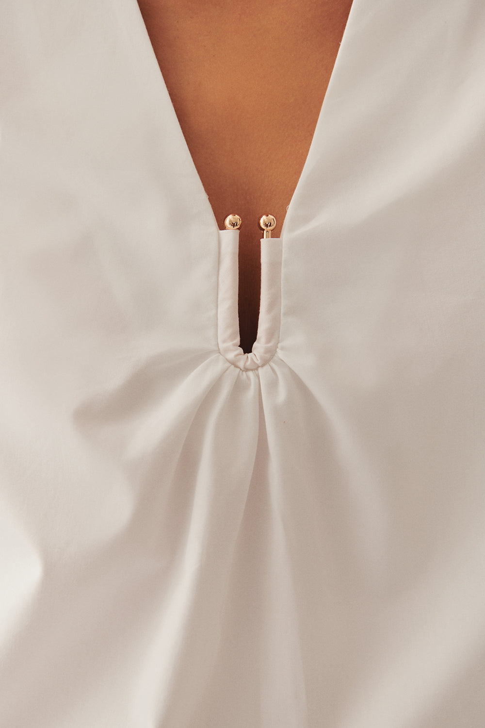 Exquise-Balon Kollu V Yaka Reguler Fit Poplin Beyaz Bluz-Bluz-4-Milagron.com