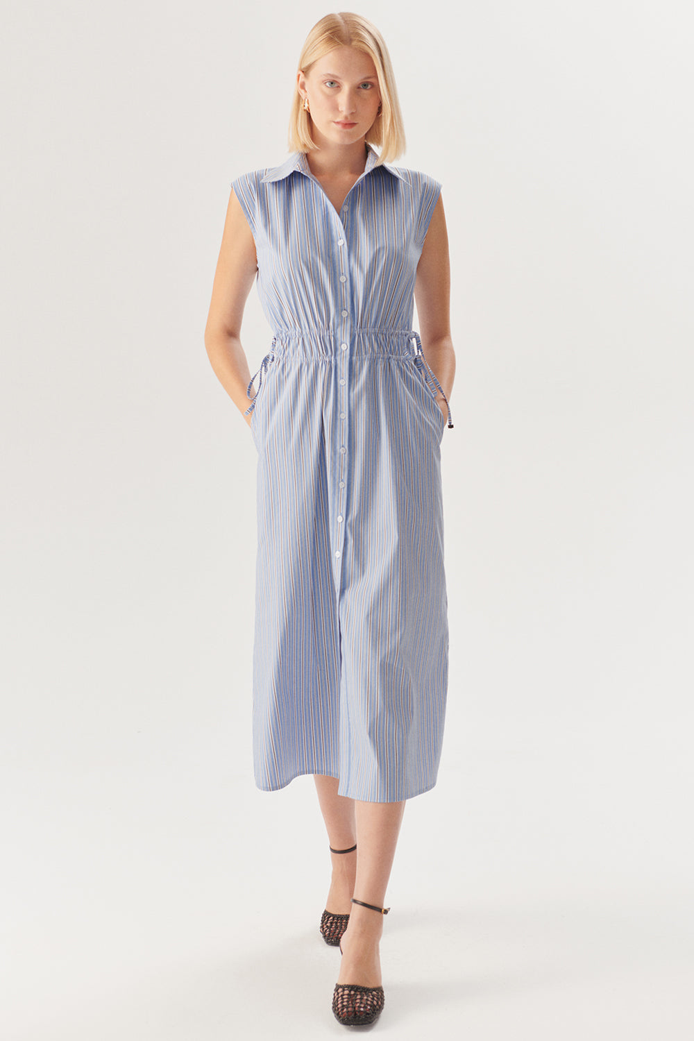 Exquise-Beli Lastikli Bağcık Detaylı Mavi Çizgili Pamuklu Midi Gömlek Elbise-Elbise-1-Milagron.com