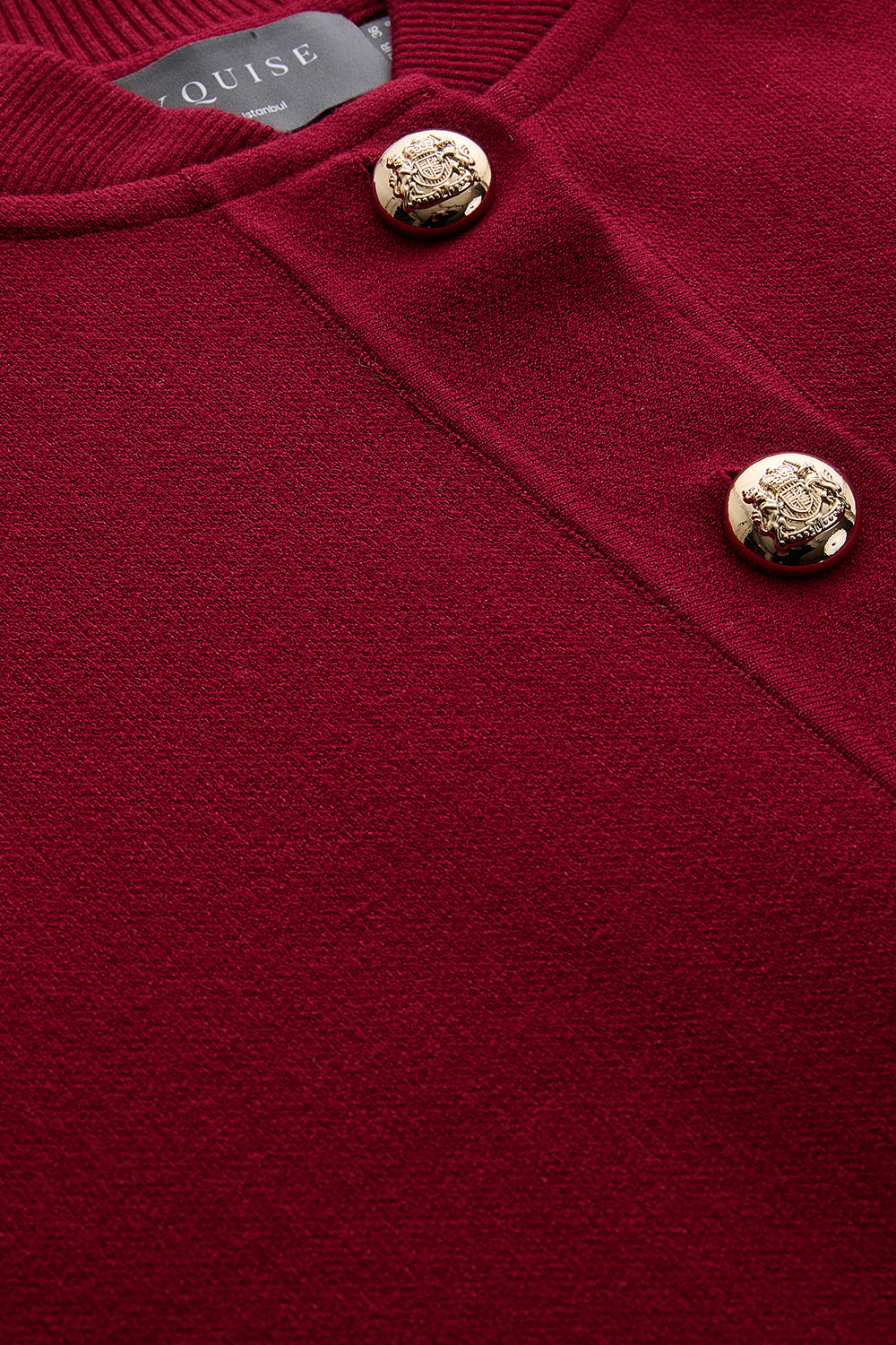 Exquise-Bisiket Yaka Cepli Gold Düğmeli Oversize Vişne Tirko Hırka-6-Milagron.com