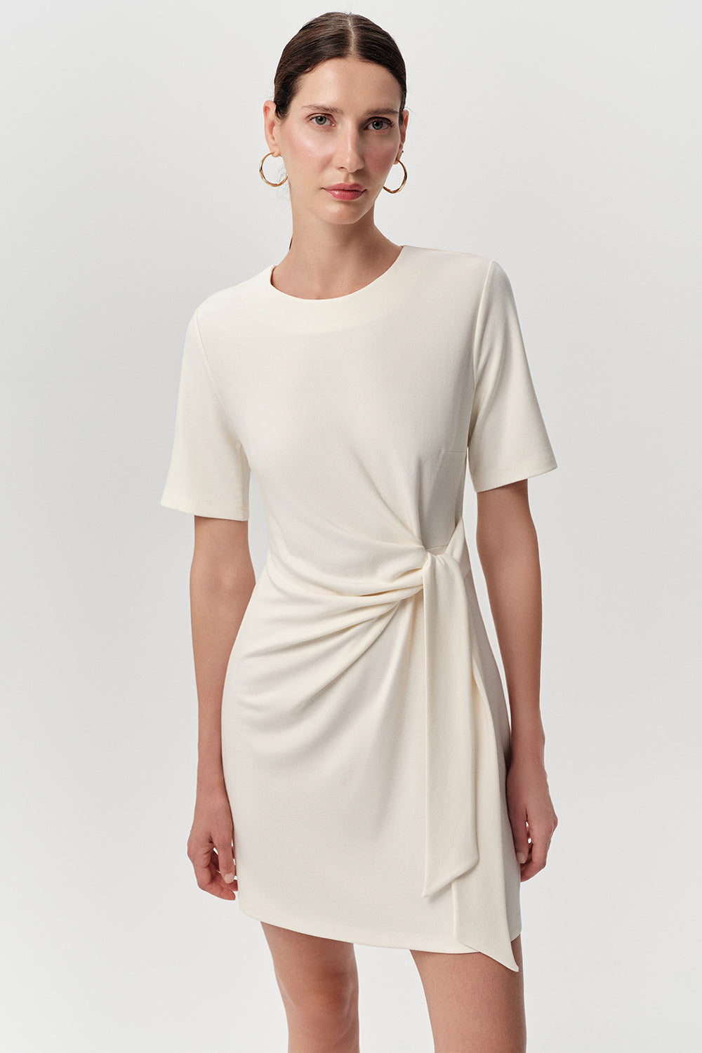 Bisiklet Yaka Belden Bağlamalı Mini Regular Örme Ekru Elbise