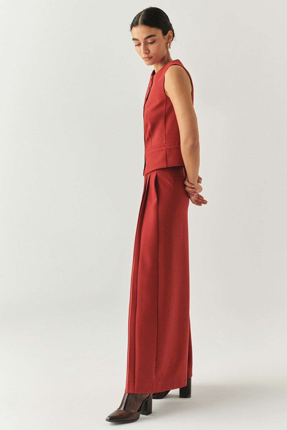 Exquise-Bisiklet Yaka Fileto Cep Astarlı Düz Regular Kiremit Yelek-YELEK-6-Milagron.com