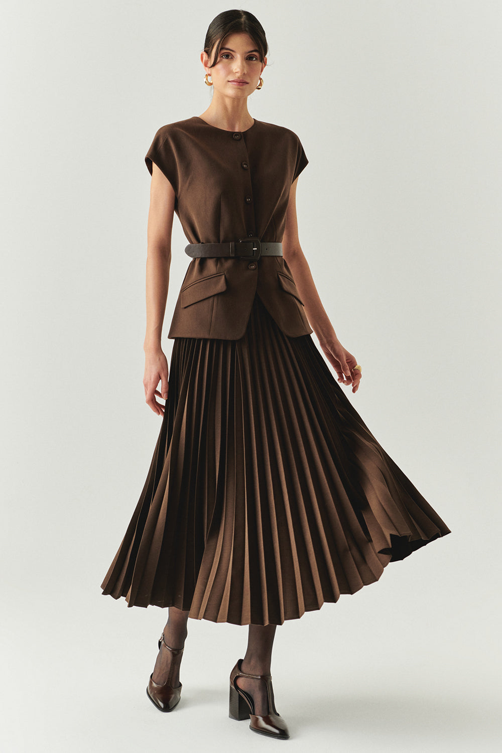 Exquise-Bisiklet Yaka Kemerli Plisoley Slim Fit Midi Kahve Elbise-ELBİSE-5-Milagron.com