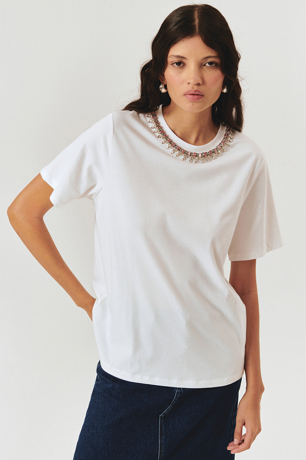 Exquise-Bisiklet Yaka Kristal Taş İşlemeli Beyaz Regular Pamuklu örme Tişört-T-Shirts-1-Milagron.com