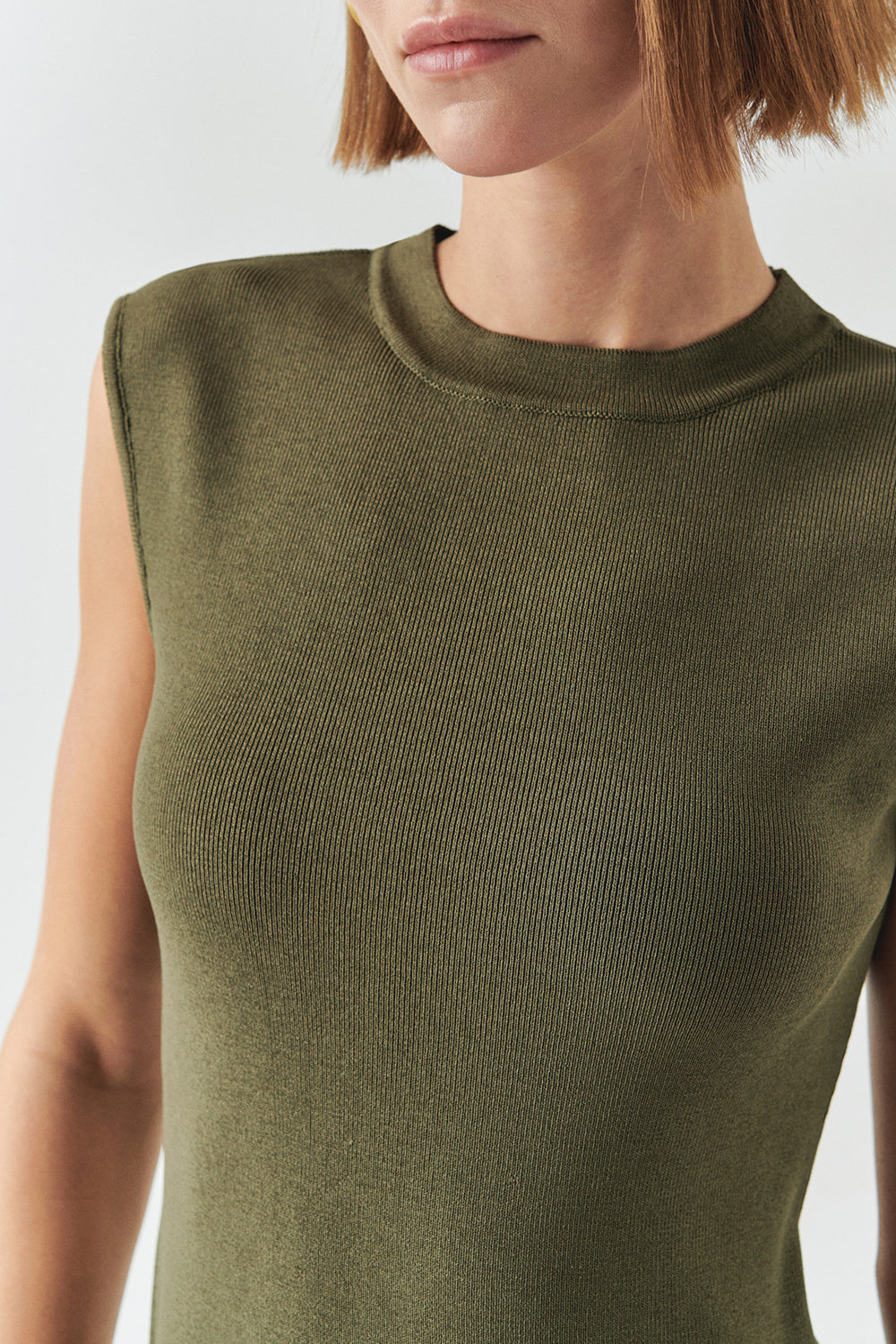 Exquise-Bisiklet Yaka Triko Garnili Asimetrik Kesim Slim Fit Midi Haki Elbise-ELBİSE-5-Milagron.com