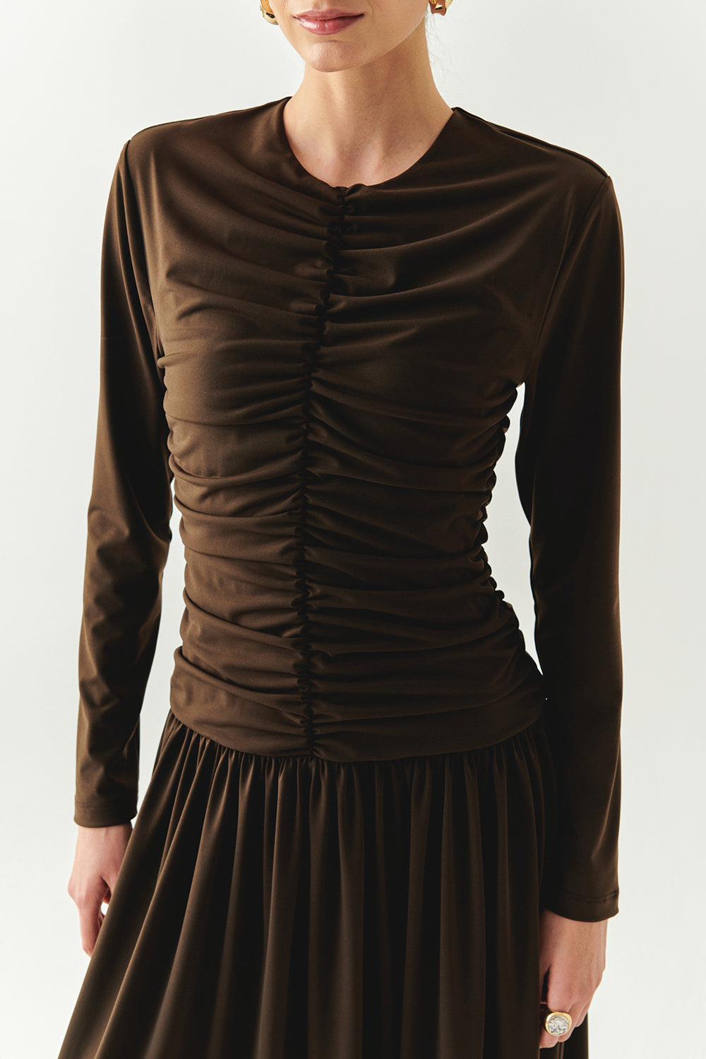 Exquise-Bisiklet Yaka Uzun Kollu Drapeli Slim Fit Midi Örme Kahve Elbise-ELBİSE-5-Milagron.com