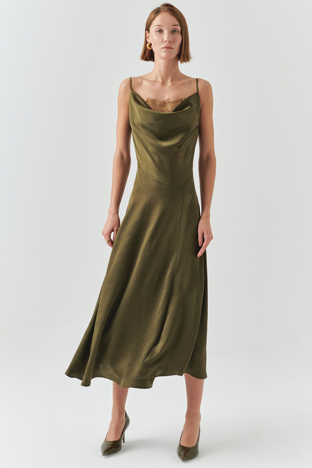 Exquise-Dantel Detaylı Askılı Regular Saten Midi Haki Elbise-ELBİSE-5-Milagron.com