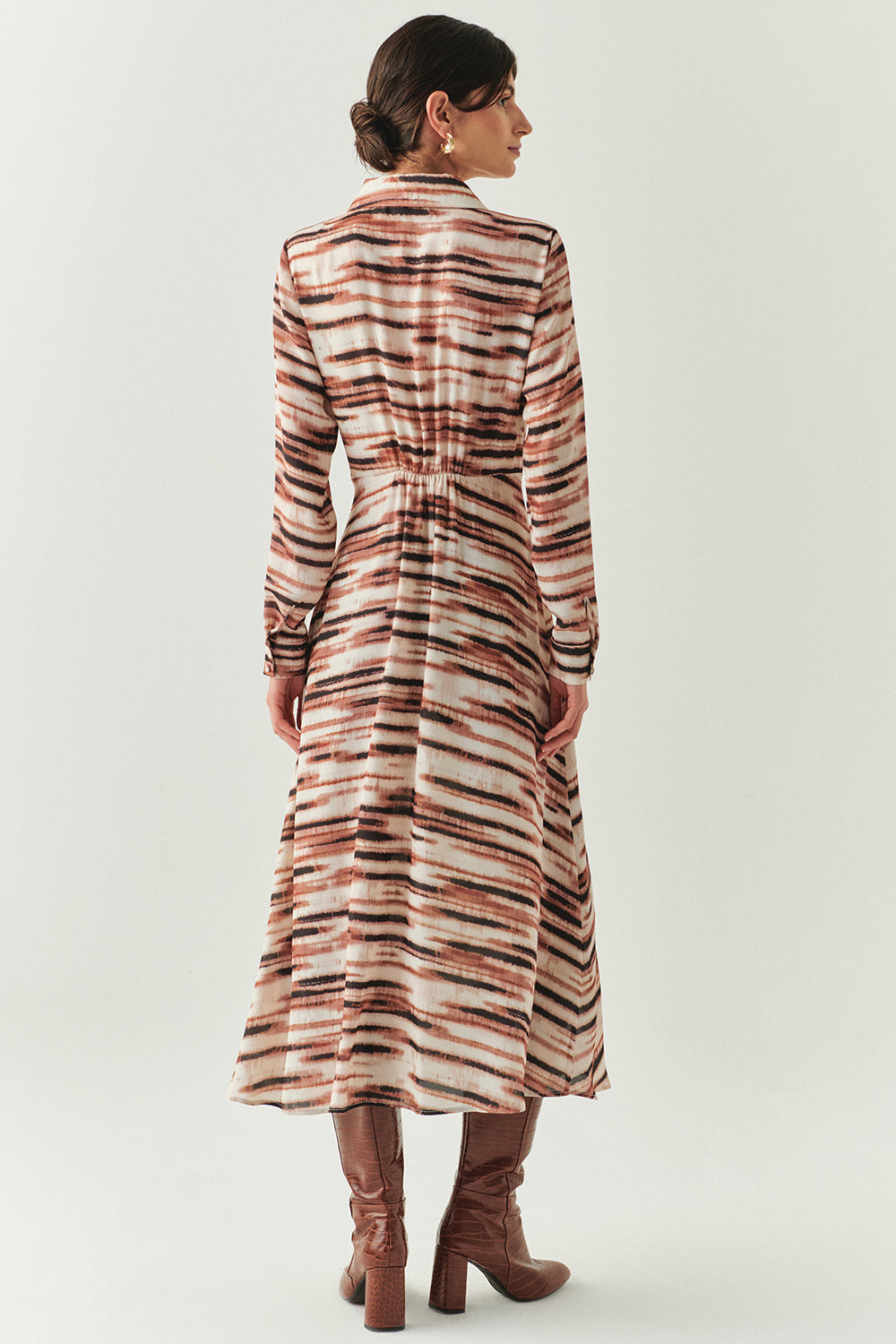 Exquise-Desenli Gömlek Yaka Slim Fit Uzun Kollu Midi Elbise-ELBİSE-3-Milagron.com