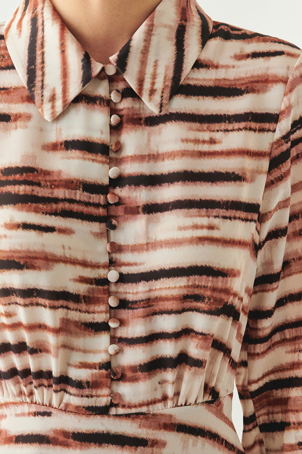 Exquise-Desenli Gömlek Yaka Slim Fit Uzun Kollu Midi Elbise-ELBİSE-5-Milagron.com