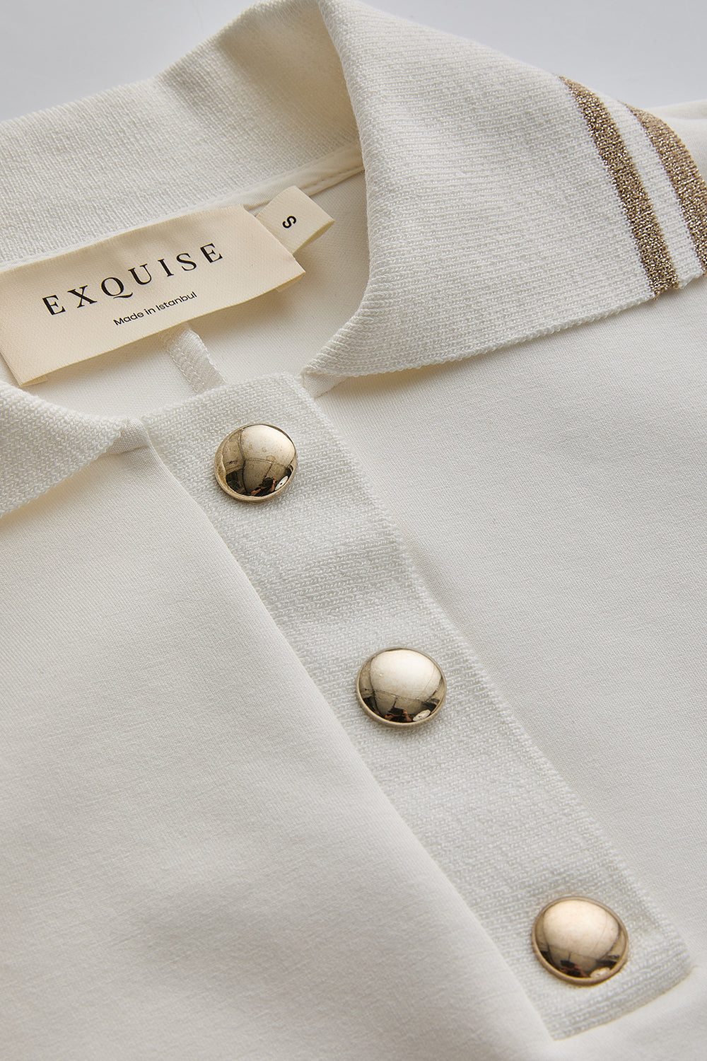 Exquise-Ekru Düğme Detaylı Polo Yaka Regular örme Tişört-T-Shirts-7-Milagron.com