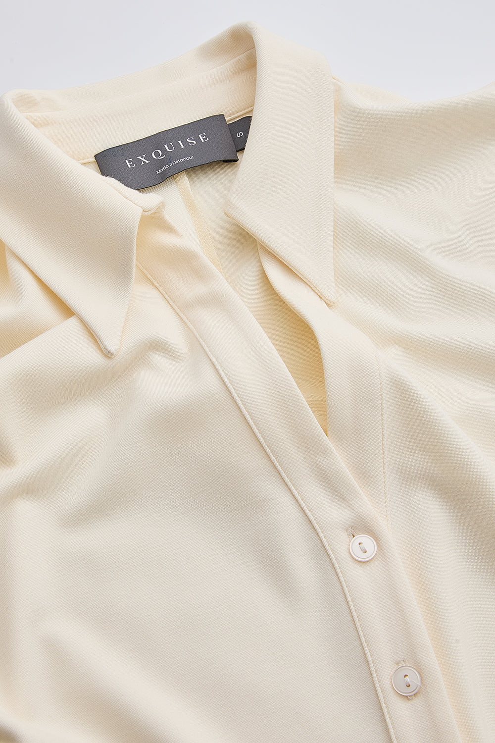 Gömlek Yaka Beli Büzgülü Düğmeli Midi Slim Fit Örme Kemik Elbise