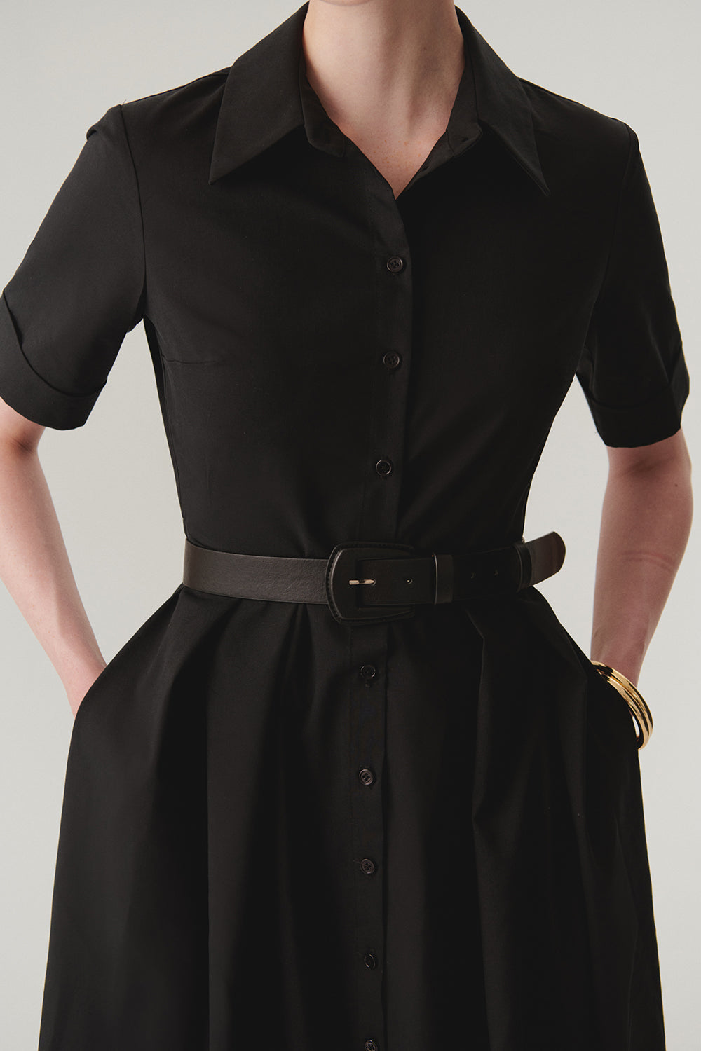 Exquise-Gömlek Yaka Kısa Kol Bele Oturan Kemerli Midi Boy Siyah Elbise-ELBİSE-5-Milagron.com