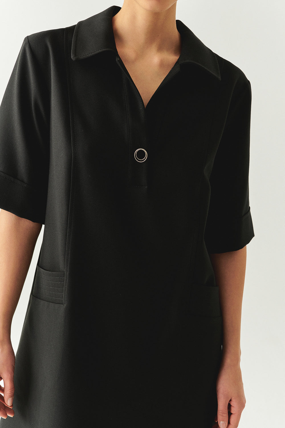 Exquise-Gömlek Yaka Kısa Kollu Oversize Cepli Siyah Mini Elbise-ELBİSE-4-Milagron.com