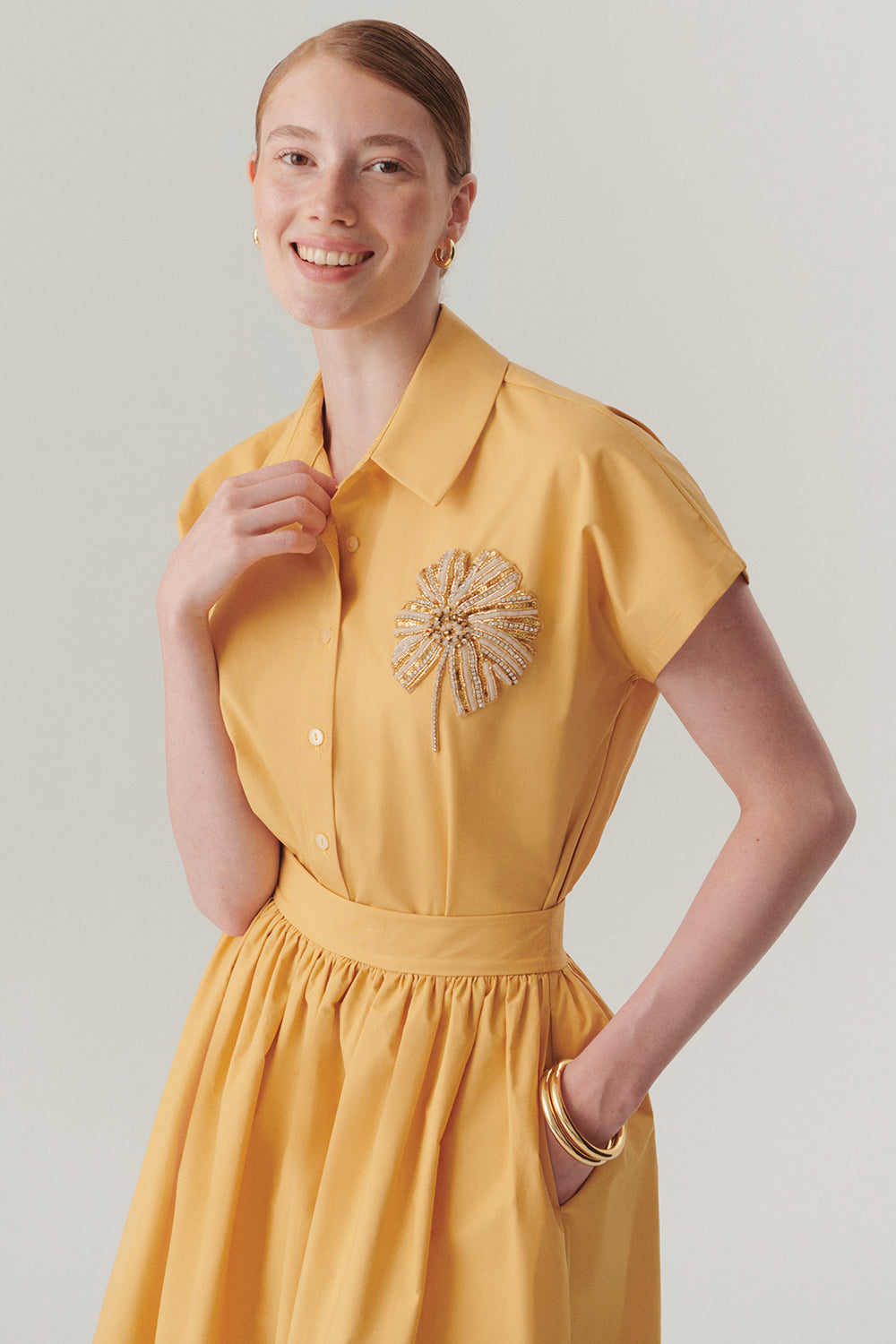 Exquise-Gömlek Yaka Kısa Kollu Taş İşlemeli Pamuklu Regular Fit Camel Gömlek-Gömlek-1-Milagron.com