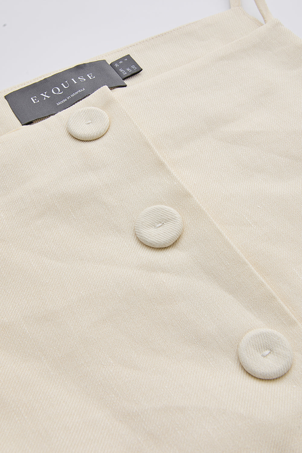 İnce Askılı Düğmeli Kolsuz Regular Krem Bluz