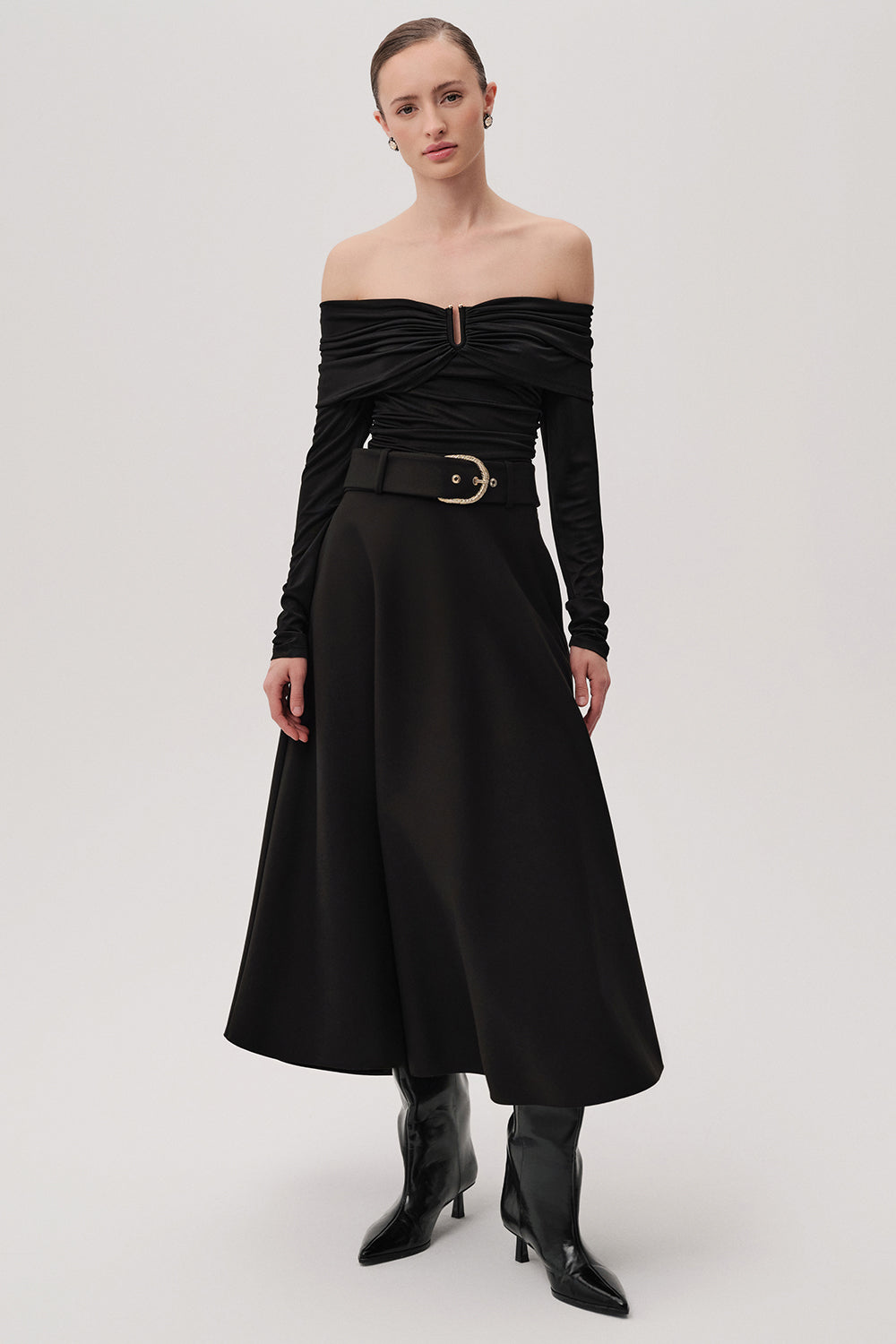 Exquise-Kemer Detaylı Cepli Regular Kalıp Midi Siyah Etek-ETEK-3-Milagron.com