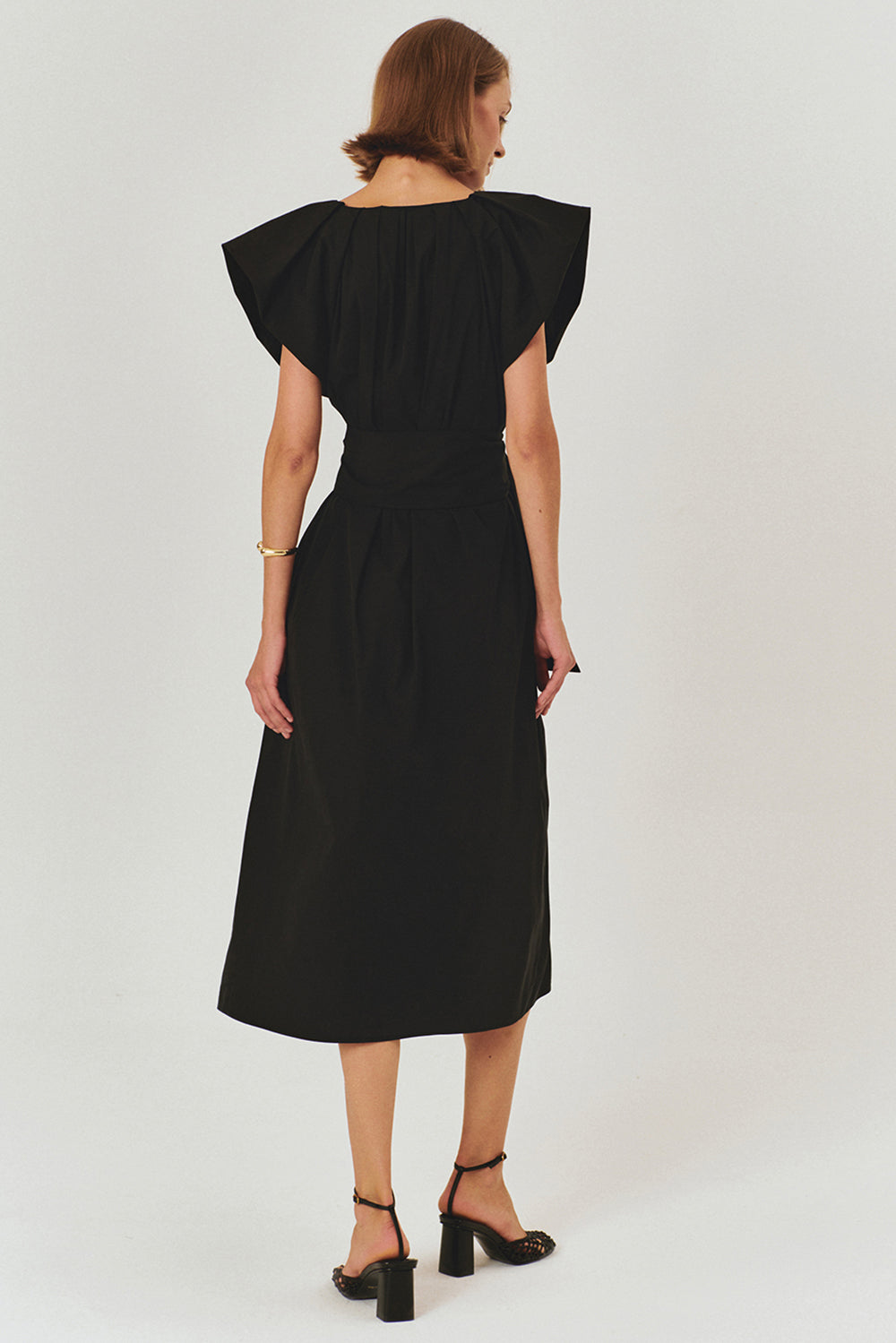 Exquise-Kemer Detaylı V Yaka Pamuklu Siyah Regular Midi Elbise-Elbise-5-Milagron.com