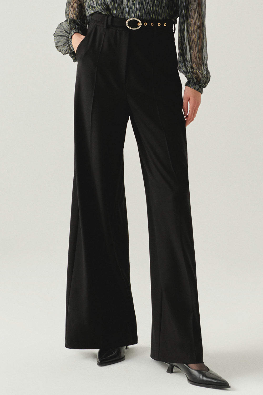 Exquise-Kemerli Geniş Paça Cepli Regular Siyah Pantolon-PANTOLON-5-Milagron.com