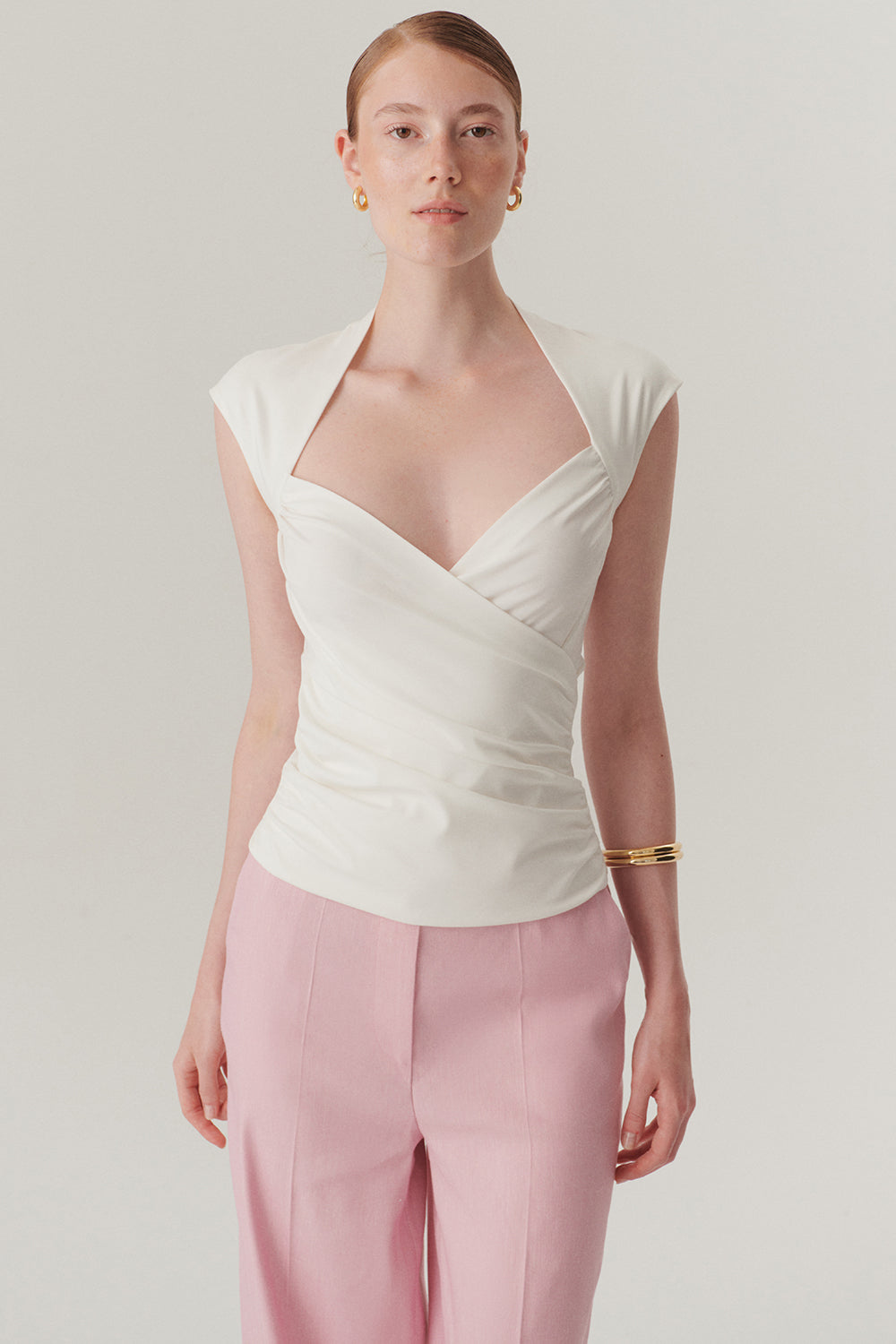 Exquise-Kruvaze Yaka Slim Fit Beyaz Bluz-Bluz-2-Milagron.com