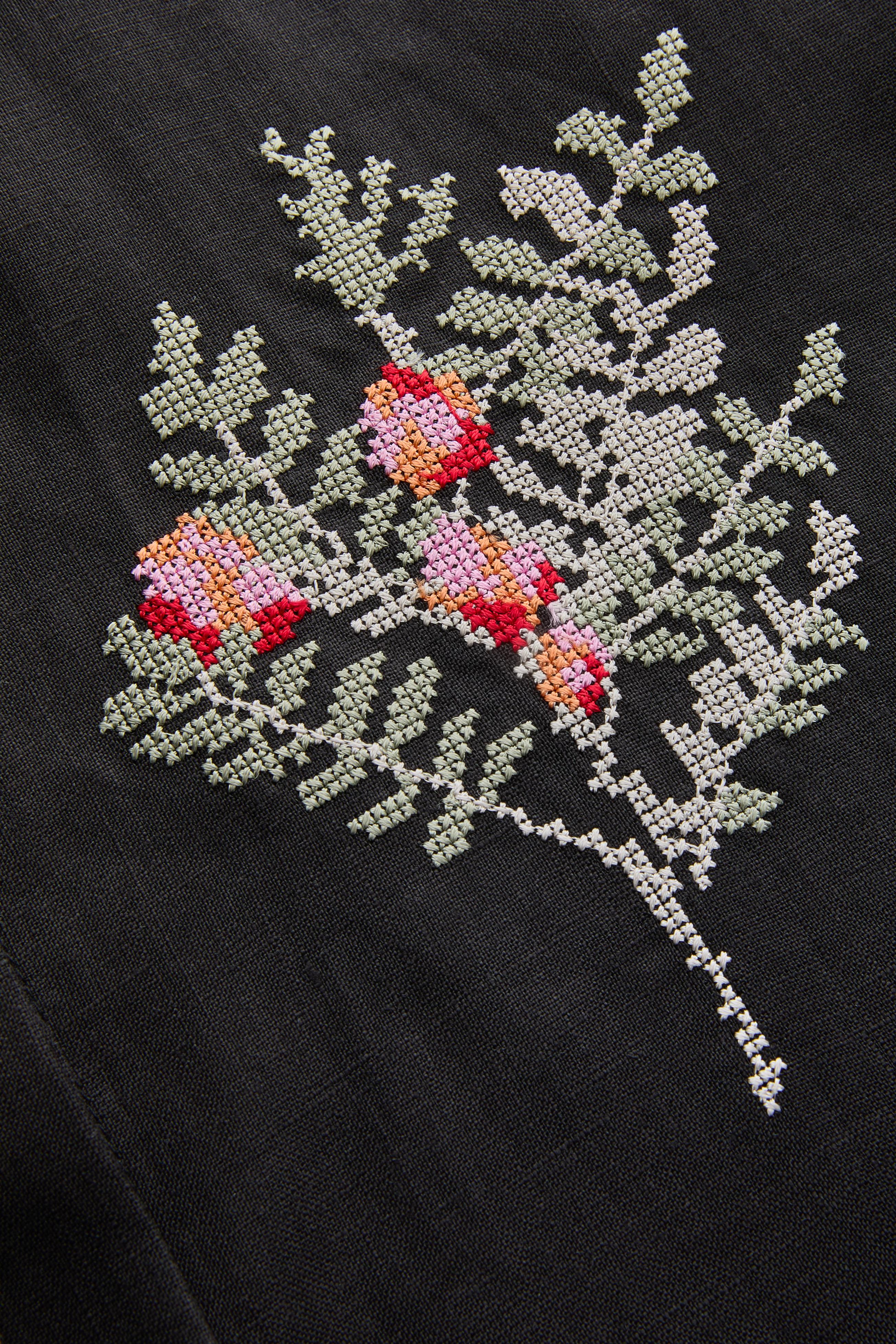 Exquise-Saf Keten İşlemeli Yüksek Bel Bol Kesim Siyah Pantolon-Pantolon-2-Milagron.com