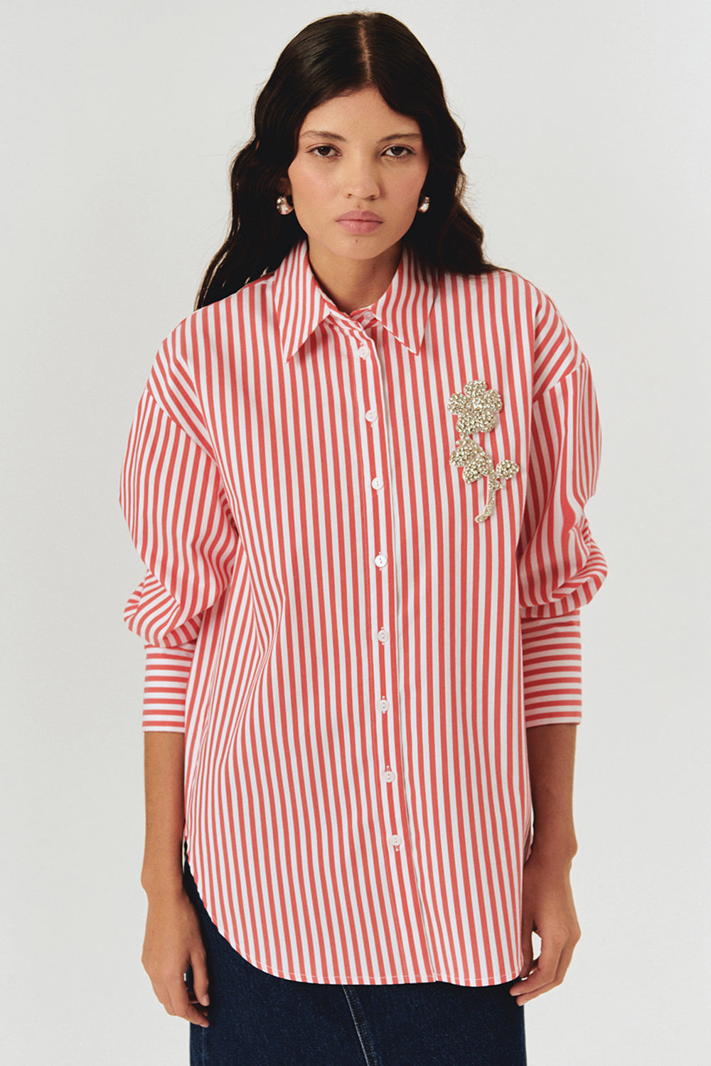 Exquise-Taş İşleme Detaylı Lacivert Beyaz Oversize çizgili Poplin Gömlek-Gömlek-1-Milagron.com