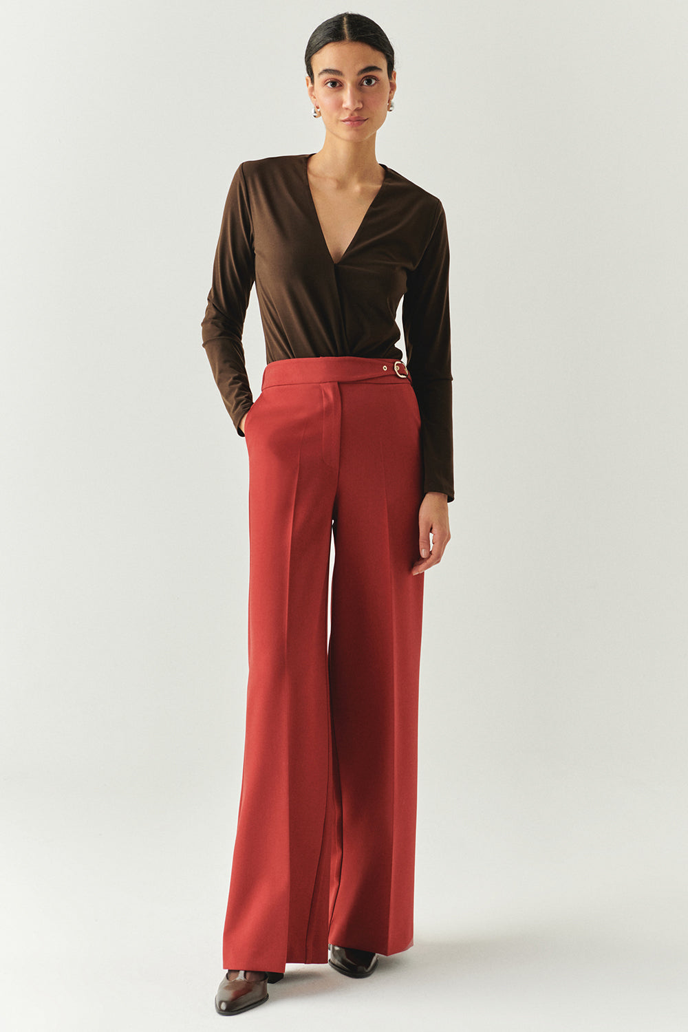 Exquise-Tokalı Cepli Geniş Paça Regular Dokuma Kiremit Pantolon-PANTOLON-1-Milagron.com