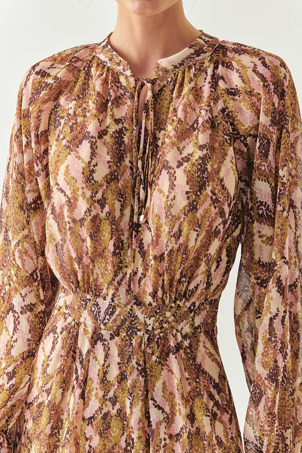 Exquise-Yakası Bağcıklı Bele Oturan Astarlı Regular çok Renkli Midi Elbise-ELBİSE-5-Milagron.com