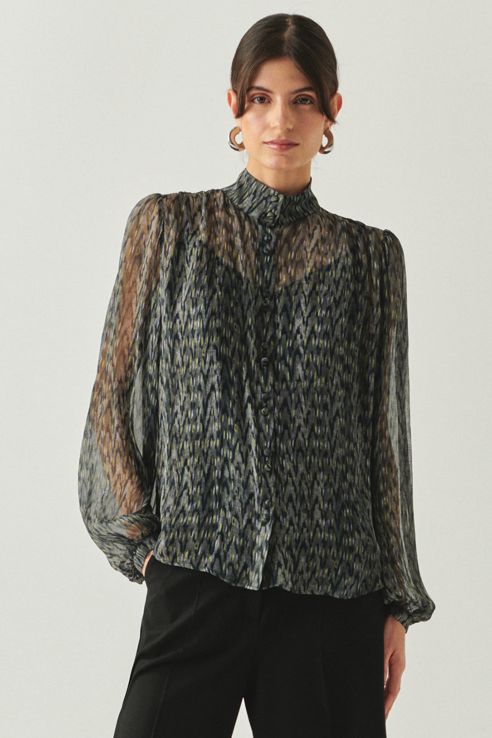 Exquise-Yüksek Yaka Uzun Kollu Regular şifon Desenli Gömlek-GÖMLEK-1-Milagron.com