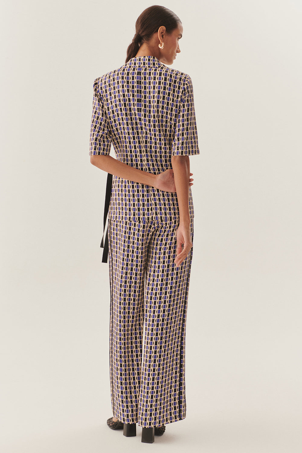 Exquise-çift Sabit Kemer Kapama Detaylı Regular Fit Desenli Gömlek-Gömlek-4-Milagron.com