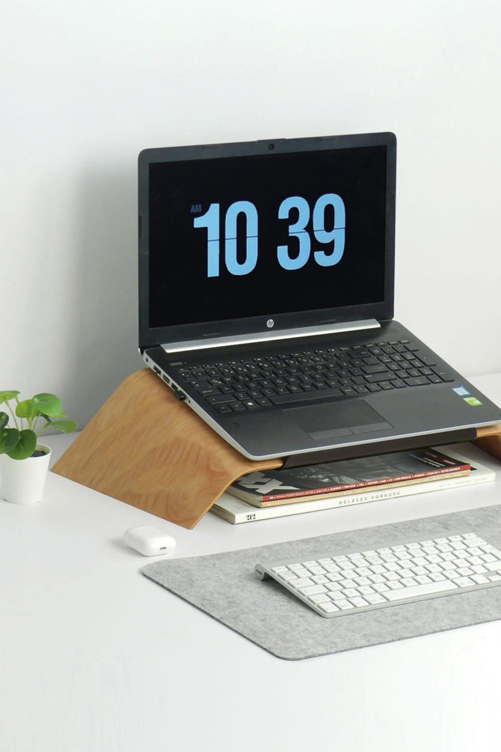 Fagus Wood-Dayanıklı Ahşap Notebook Yükseltici ve Tutucu Masa Üstü Laptop Standı (Kayın)-Laptop Standı-12-Milagron.com