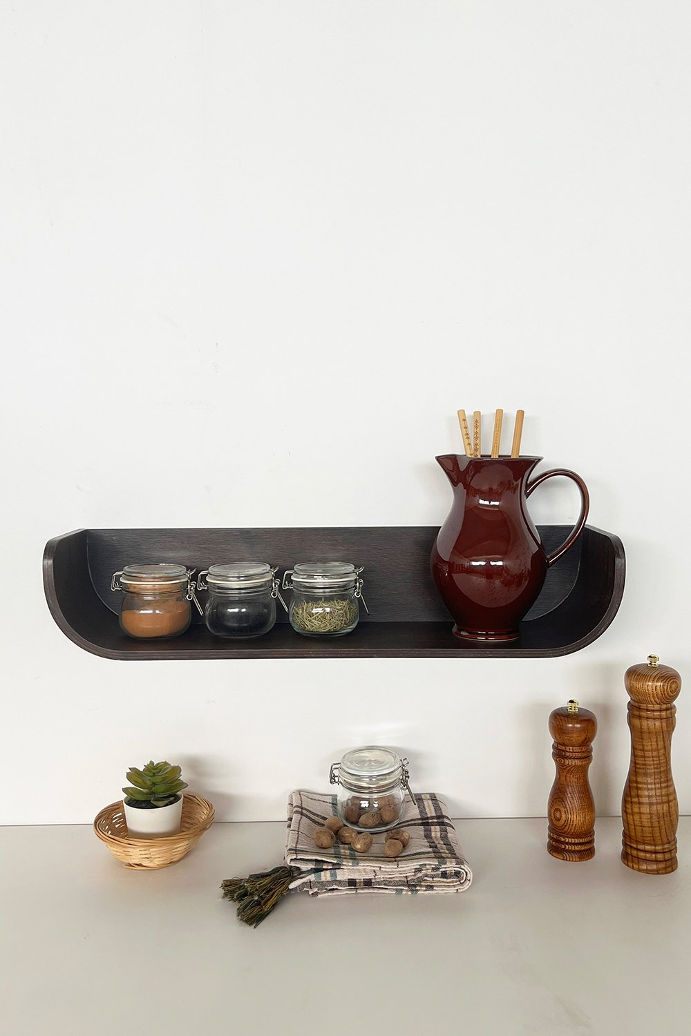 Fagus Wood-Dekoratif Ahşap Tasarım Duvar Rafı - Ceviz-Duvar Rafı-10-Milagron.com