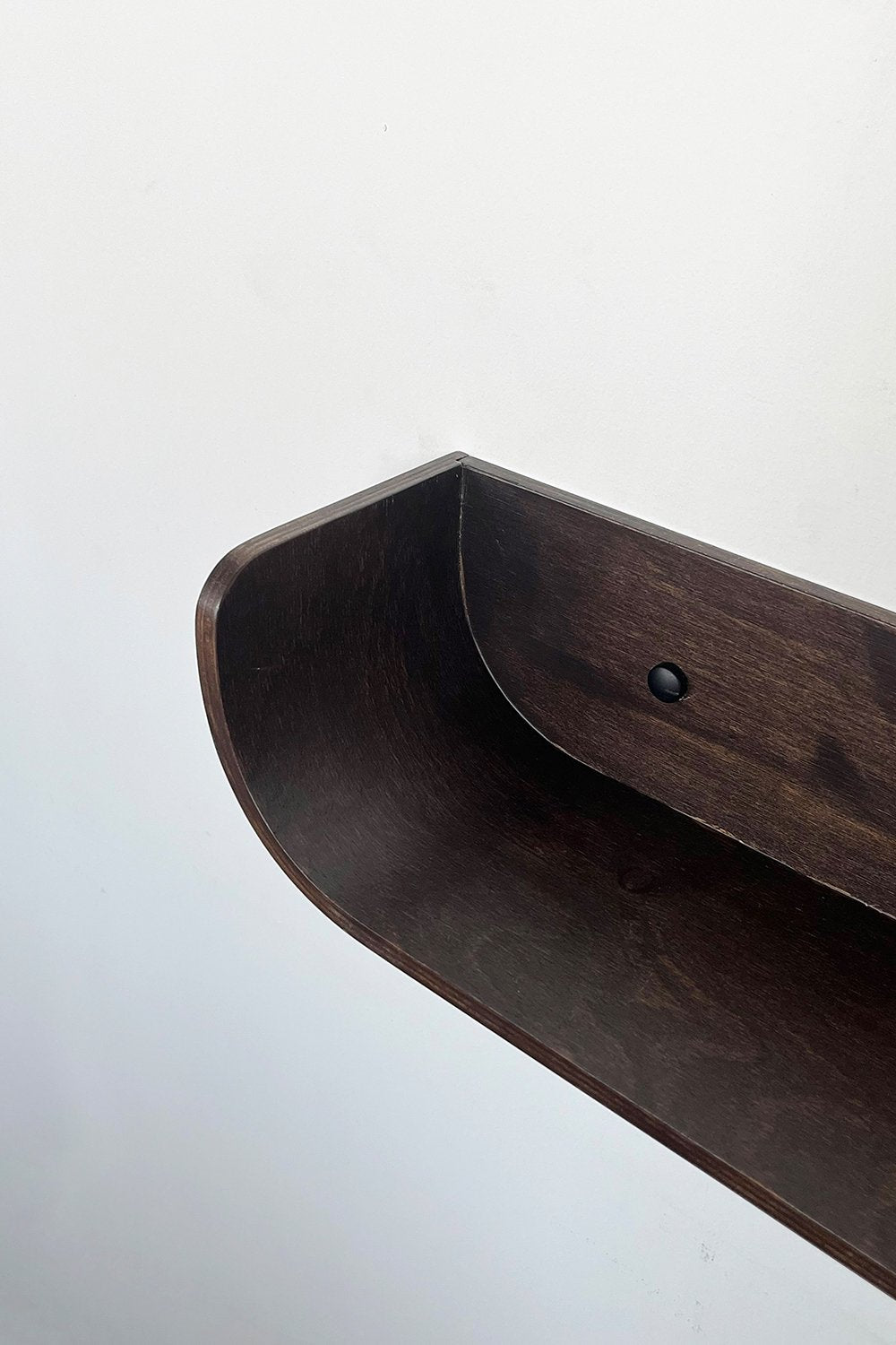 Fagus Wood-Dekoratif Ahşap Tasarım Duvar Rafı - Ceviz-Duvar Rafı-5-Milagron.com