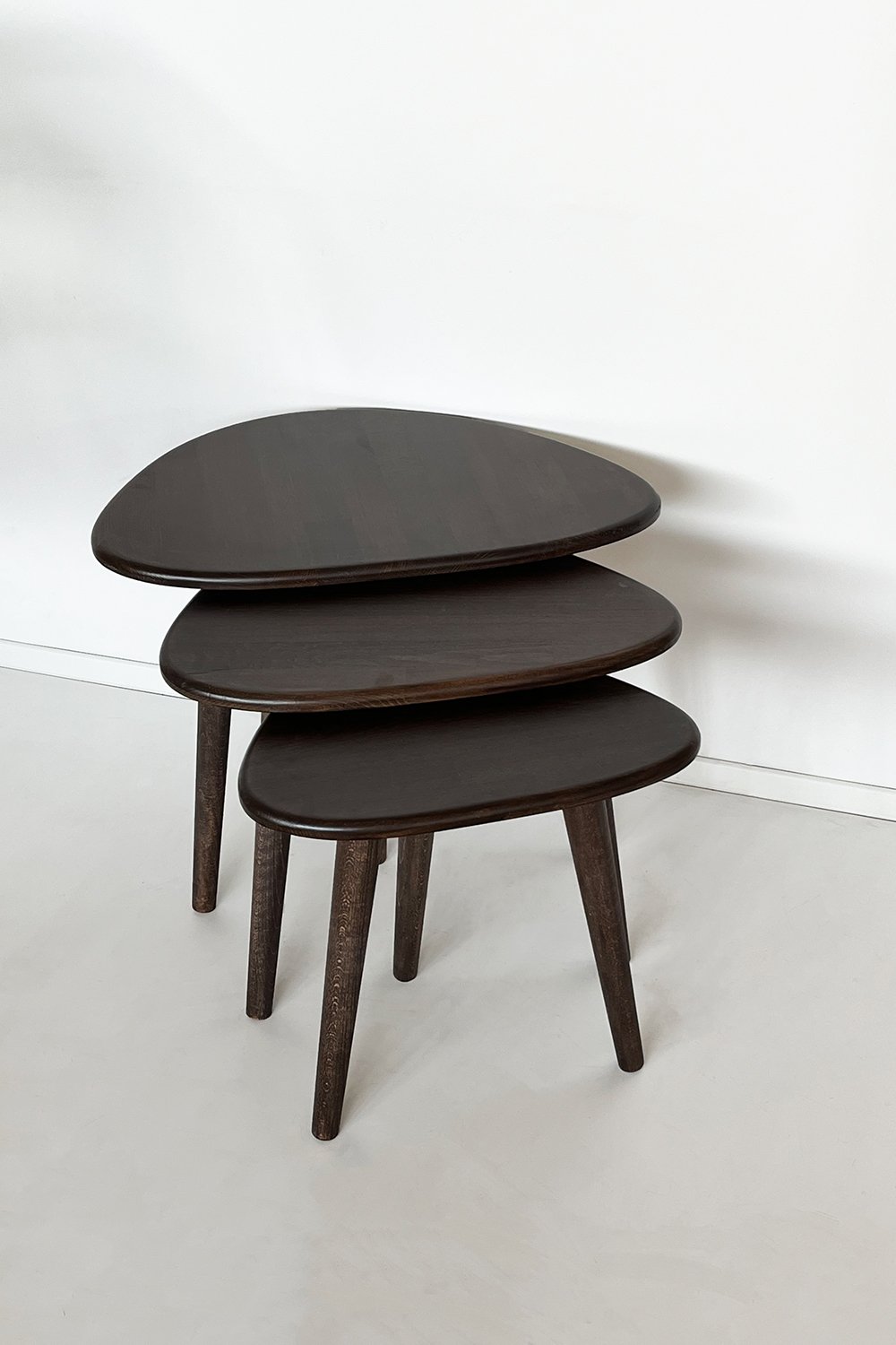 Fagus Wood-Doğal Masif Ahşap Damla Sehpa Seti - 3'lü Zigon Set Modern Ve Minimalist Sehpa Takımı (yan Sehpa, Orta Sehpa, Dekoratif Sehpa) (ceviz)-Sehpa-4-Milagron.com