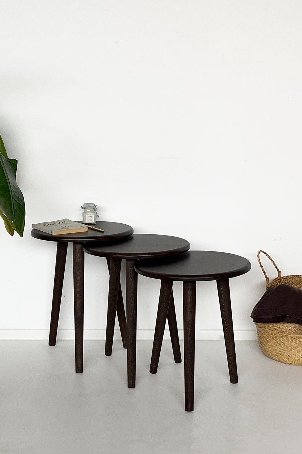 Fagus Wood-Doğal Masif Ahşap Yörünge Sehpa Seti - 3'lü Zigon Yuvarlak Modern Takım - Yan, Dekoratif Sehpa - Ceviz-Sehpa-3-Milagron.com