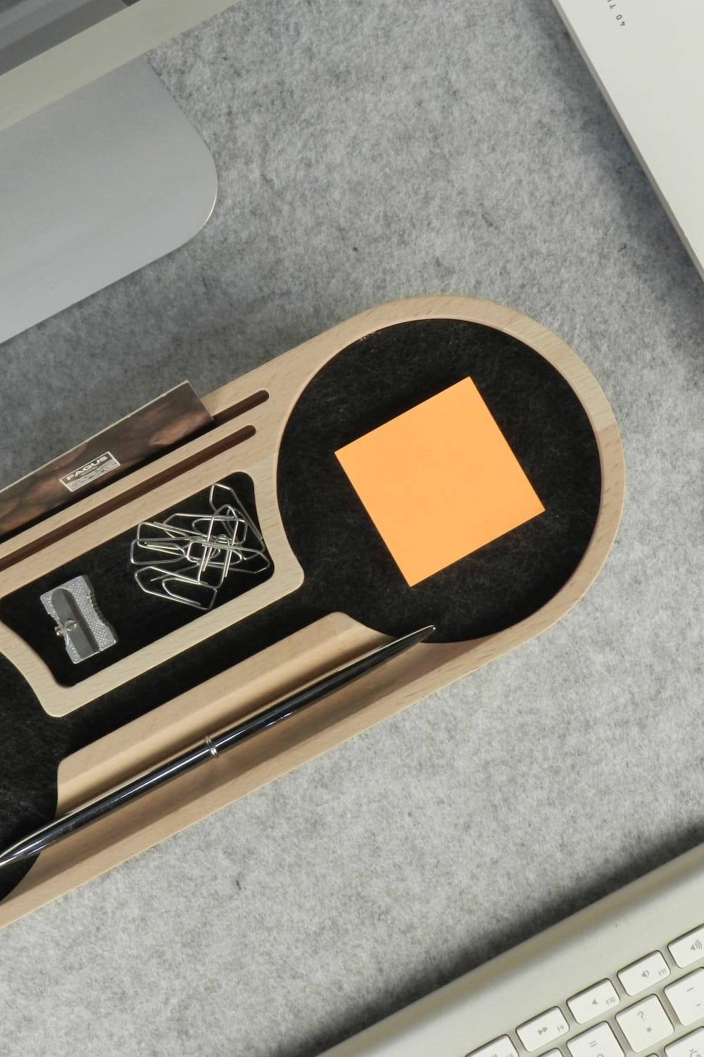 Fagus Wood-Mini Round Masa Düzenleyici (Füme)-Masaüstü Organizer-6-Milagron.com