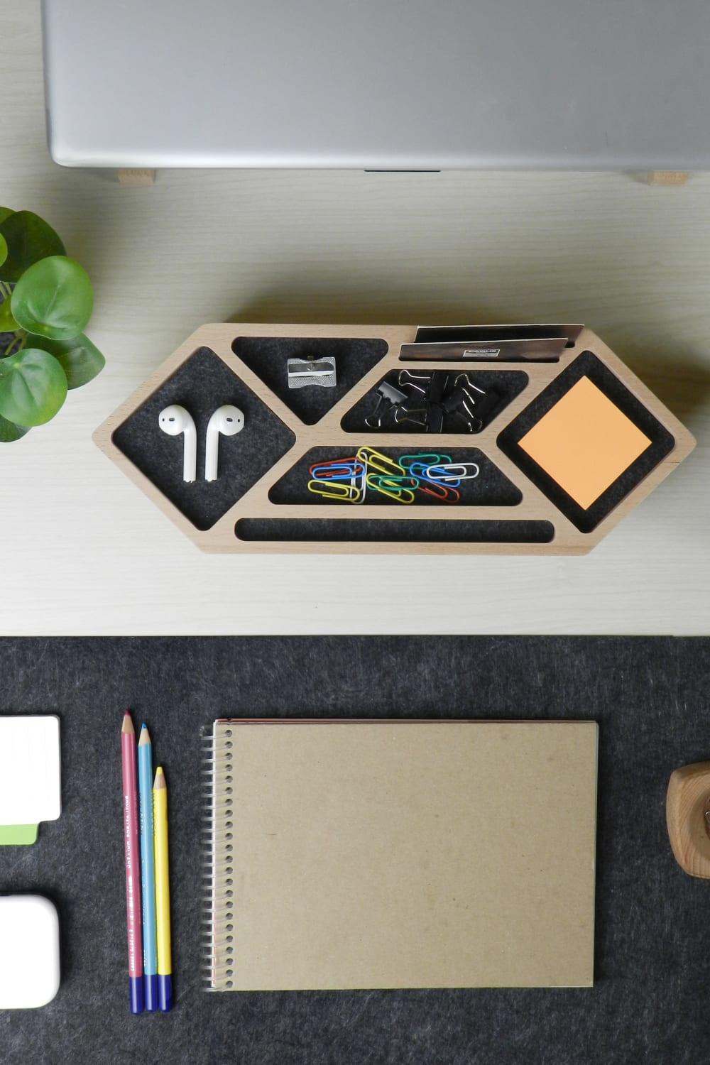 Fagus Wood-Mini Slash Masa Düzenleyici (Füme)-Masaüstü Organizer-2-Milagron.com