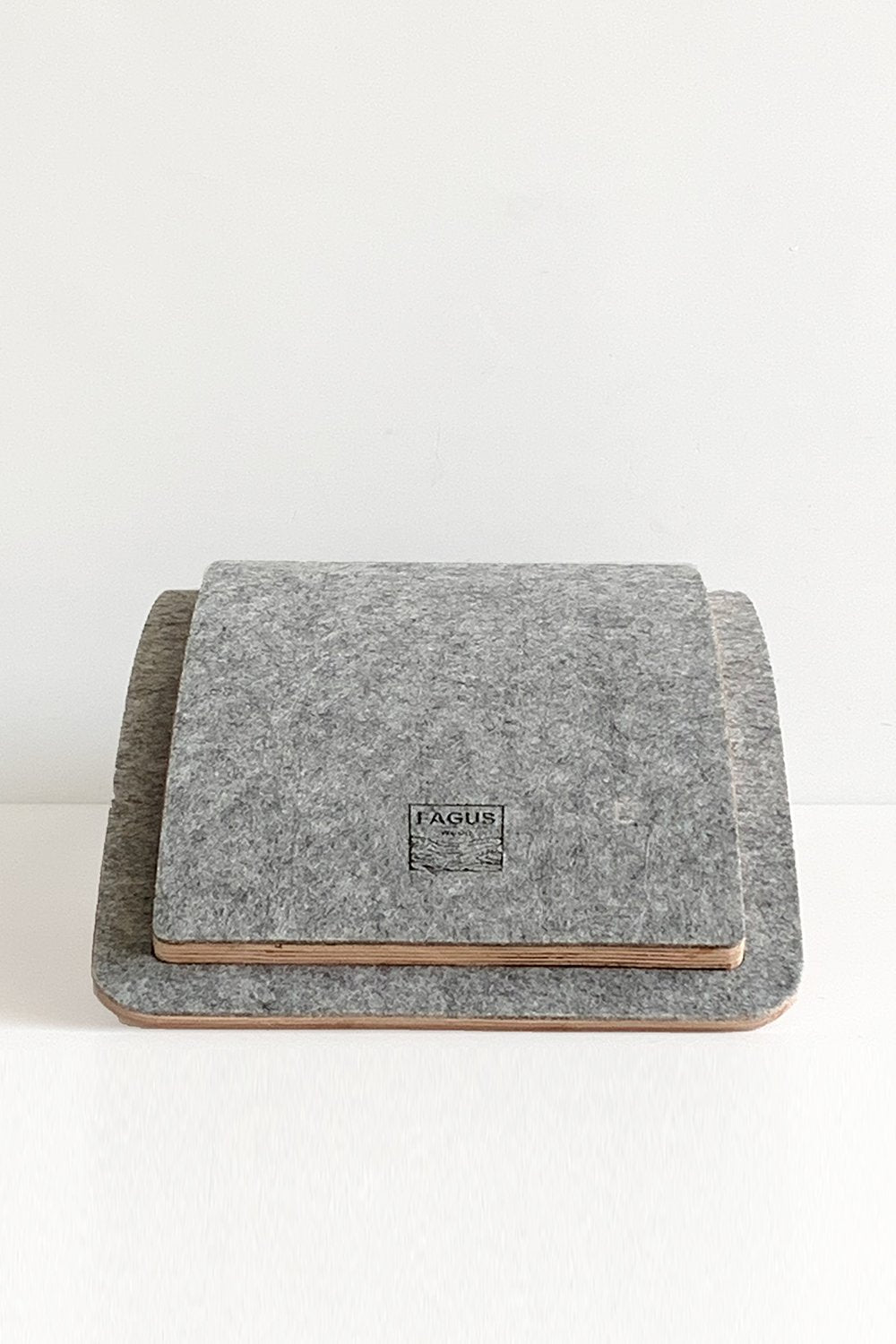 Fagus Wood-Parmak Korumalı Denge Tahtası-Yoga Aksesuarları-9-Milagron.com