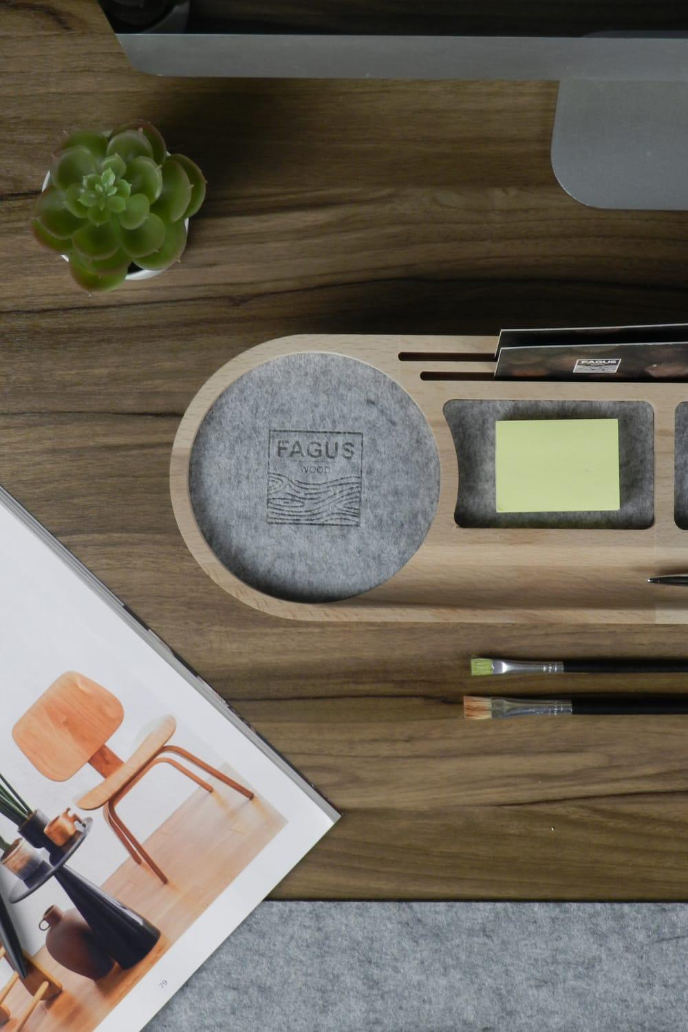 Fagus Wood-Round Masa Düzenleyici (Gri)-Masaüstü Organizer-4-Milagron.com