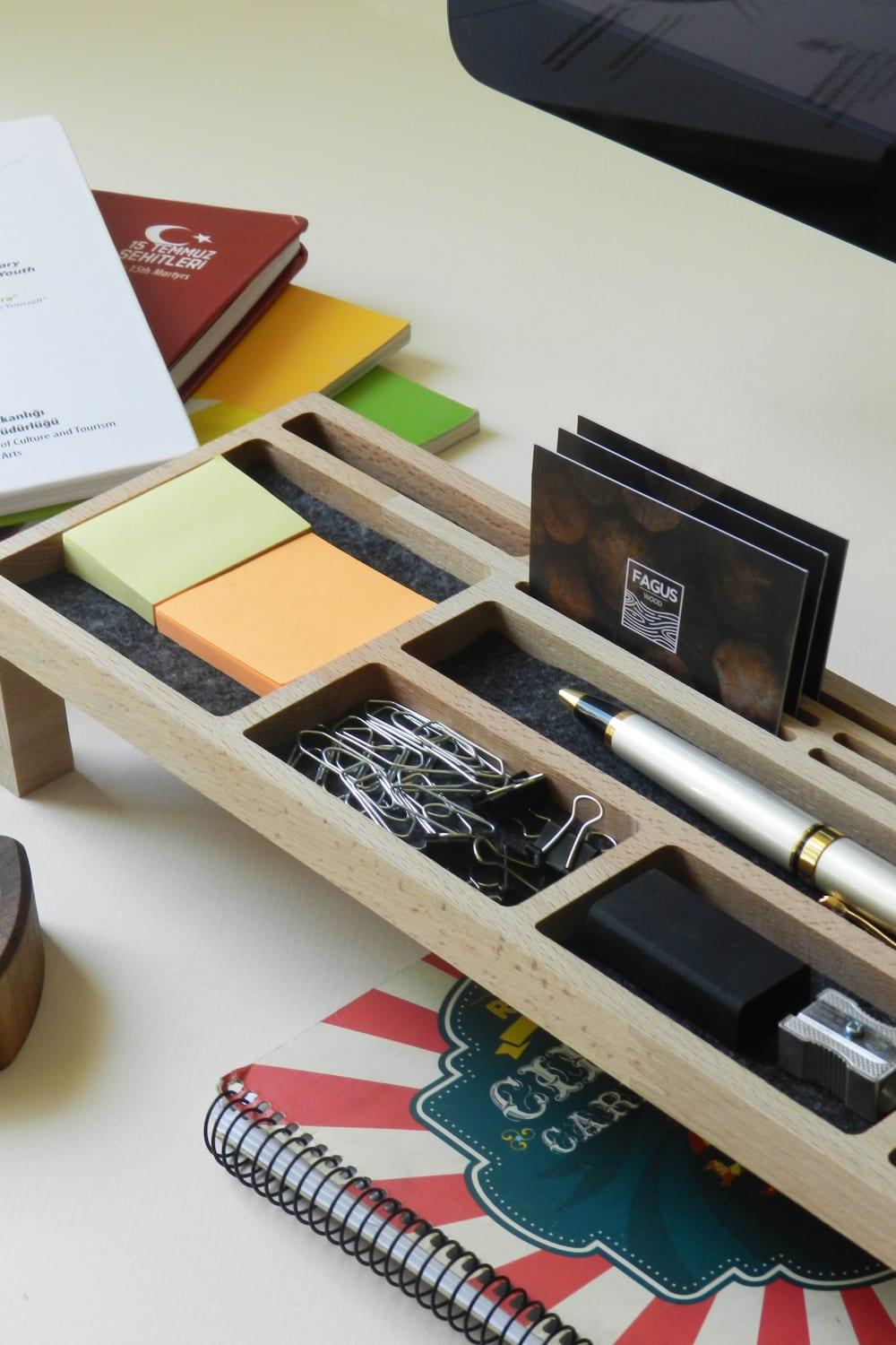 Fagus Wood-Sharpy Masa Düzenleyici (Füme)-Masaüstü Organizer-3-Milagron.com