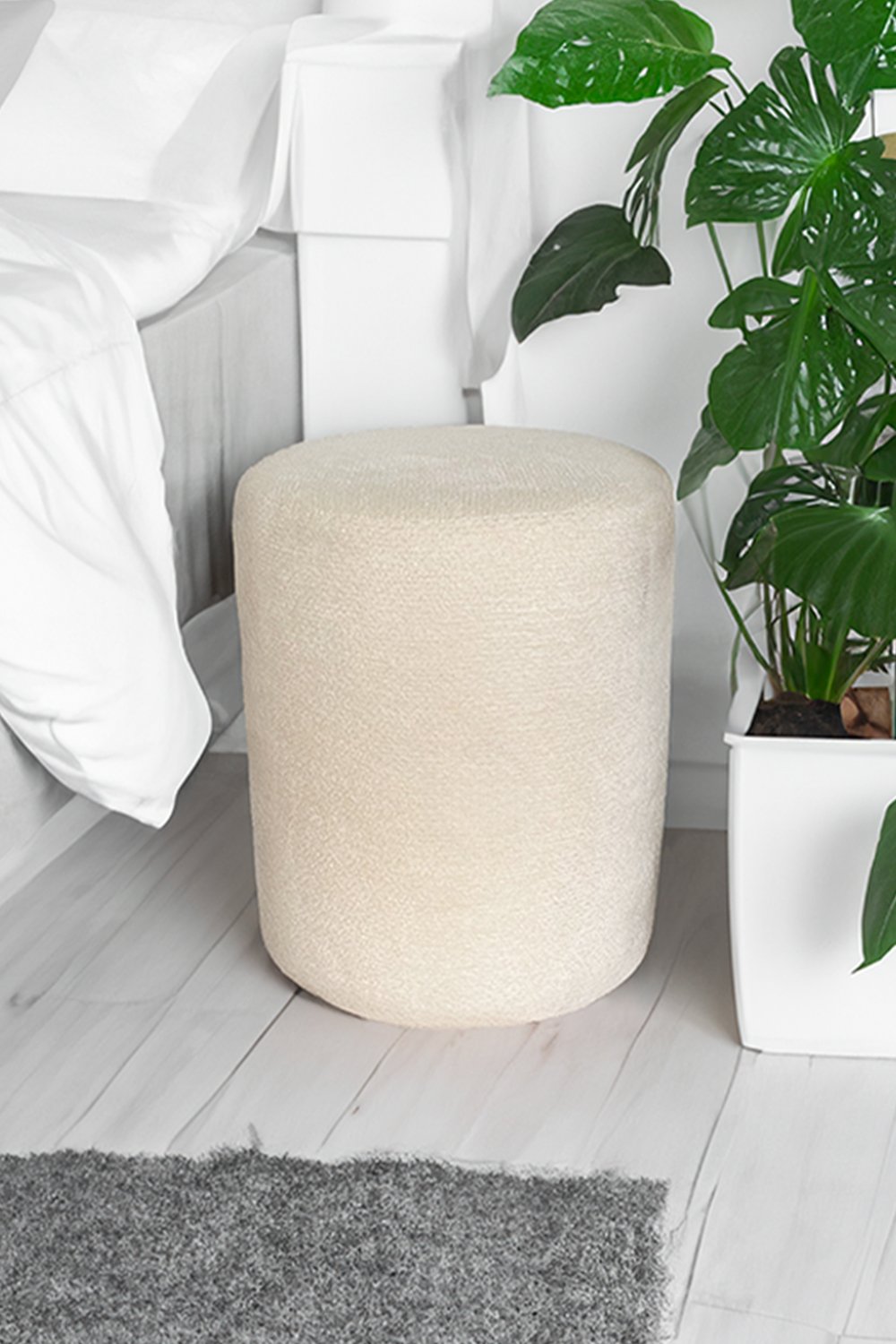 Fagus Wood-Teddy Kumaş Silindir Dekoratif Puf, Kırık Beyaz - 120ledx-Puf-3-Milagron.com