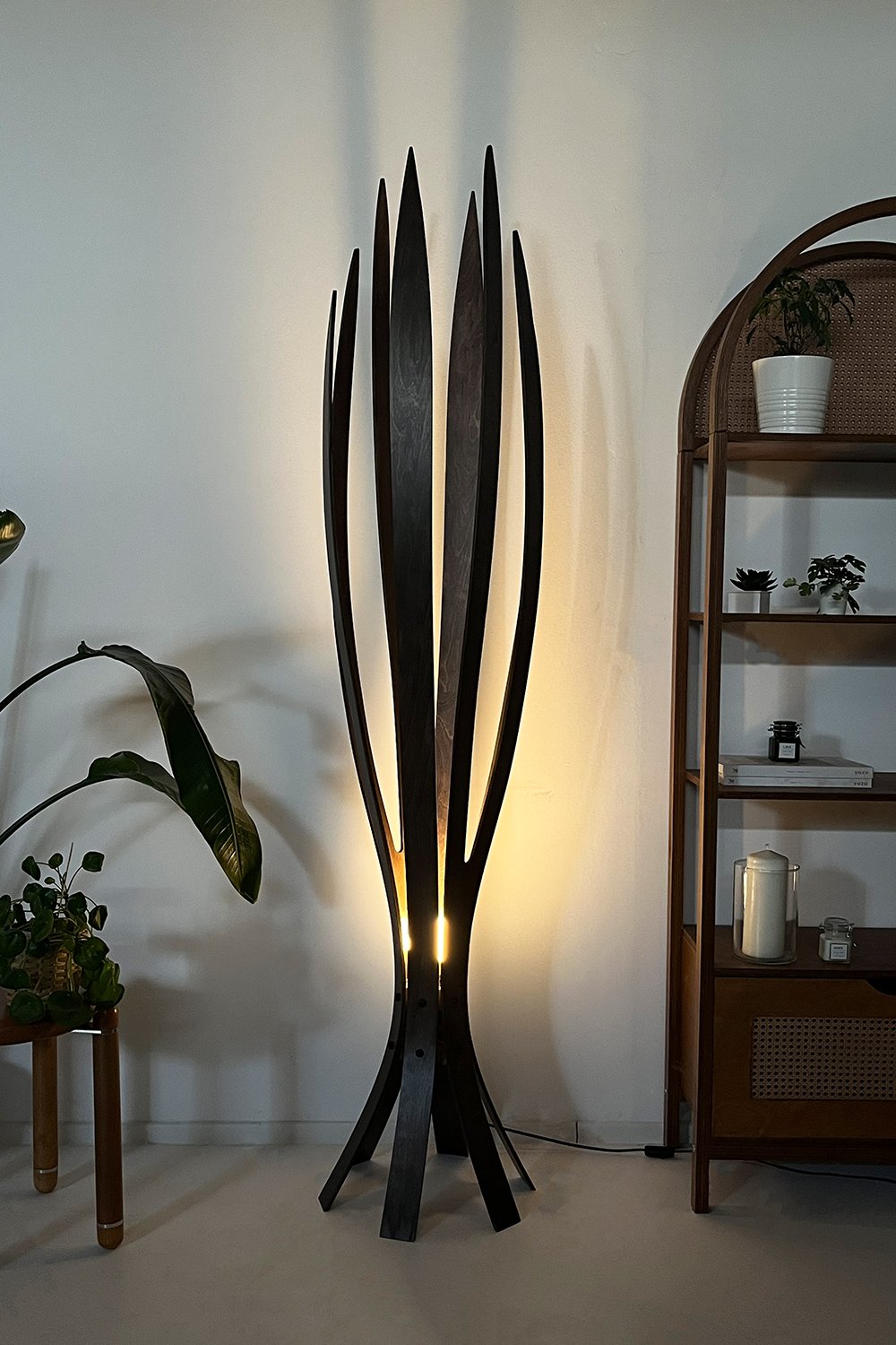 Fagus Wood-''hedra Lambader, İskandinav Tarzı Ahşap Lambader, Dekoratif Yer Lambası, Modern Salon Aydınlatma'' (cevi̇z)-Lambader-6-Milagron.com