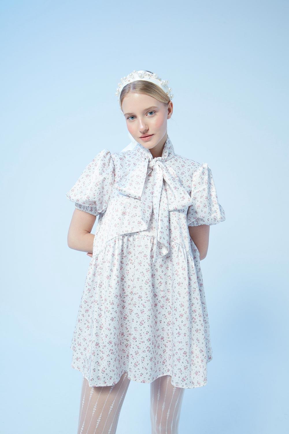 Fèe Muse-Audrey Elbise-Elbise-2-Milagron.com