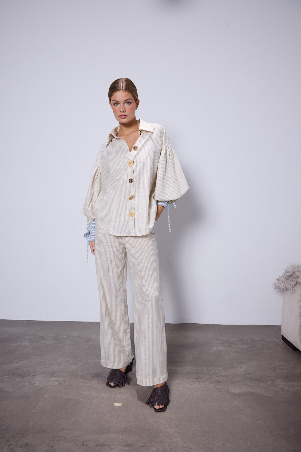 Fèe Muse-Luisa Ekru Çizgili Gömlek-Gömlek-11-Milagron.com