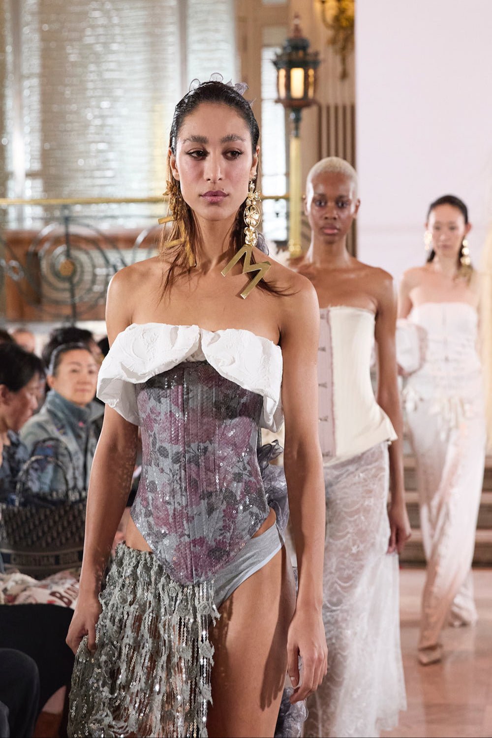 Fèe Muse-Miranda Korse-Büstiyer-7-Milagron.com