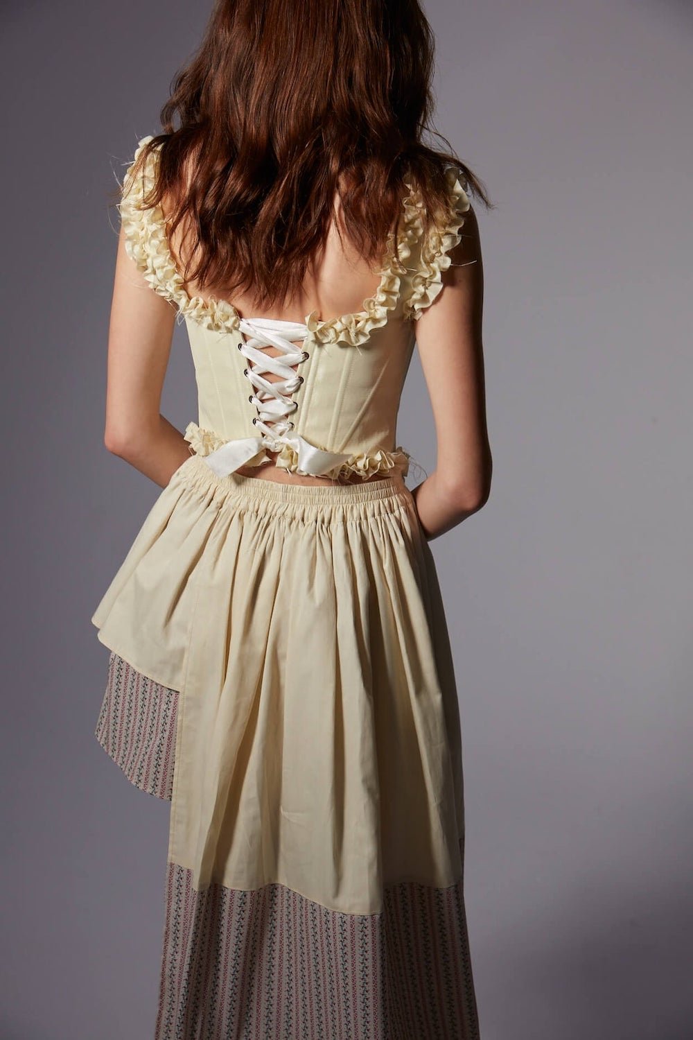 Fèe Muse-Swan Korse-Büstiyer-5-Milagron.com